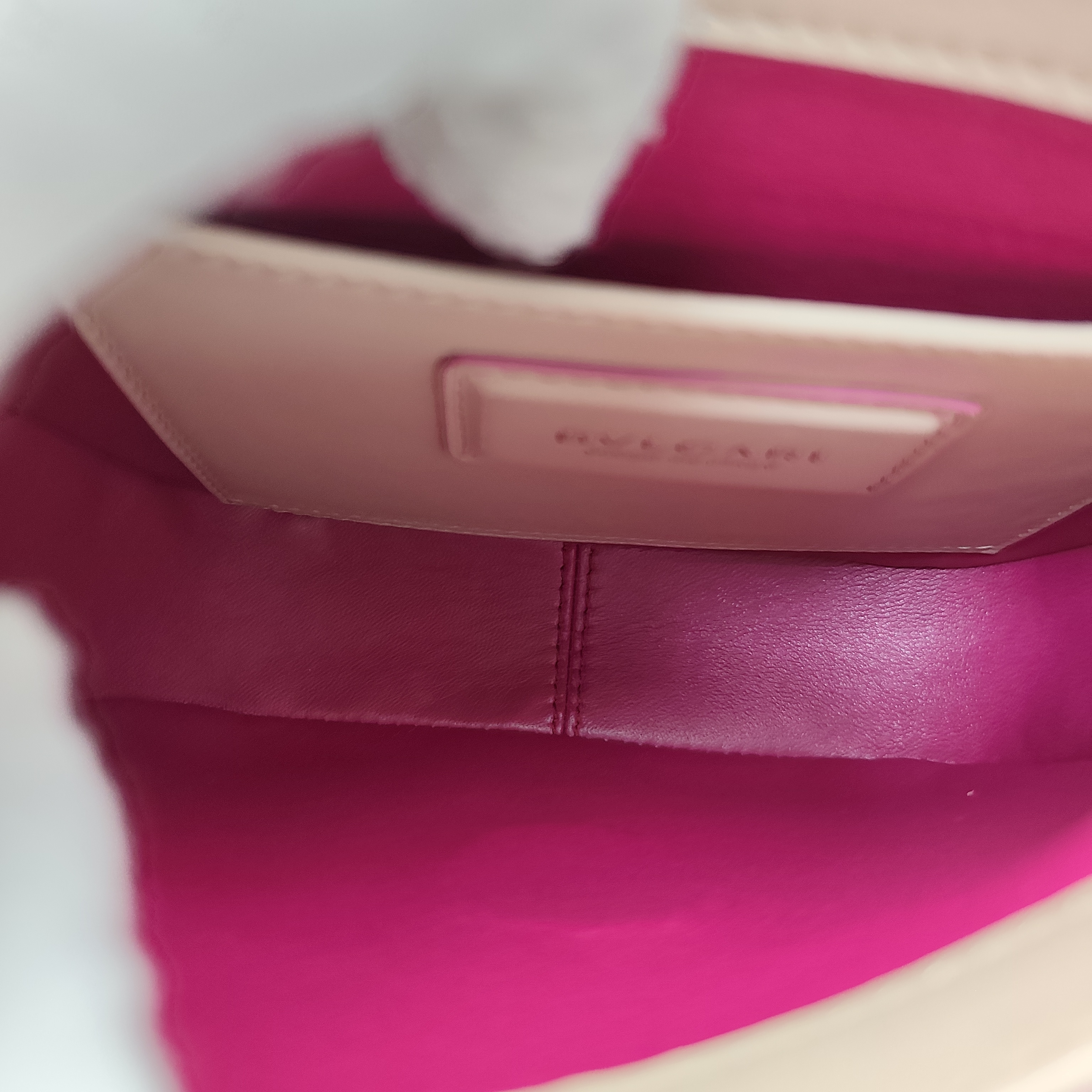 【*Shipped from: China*】BVLGARI Bulgari Leather Shoulder Bag — view 8