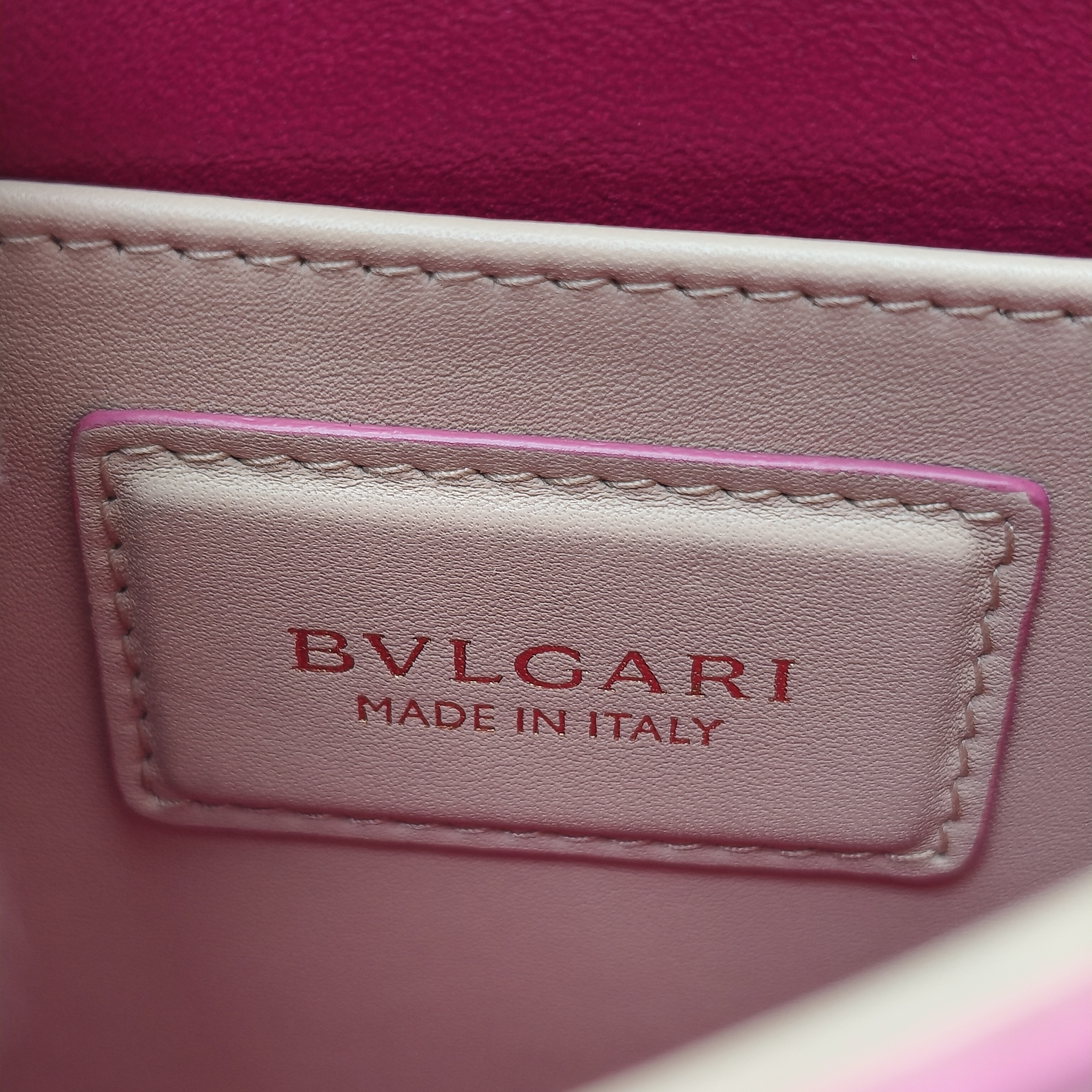 【*Shipped from: China*】BVLGARI Bulgari Leather Shoulder Bag — view 9