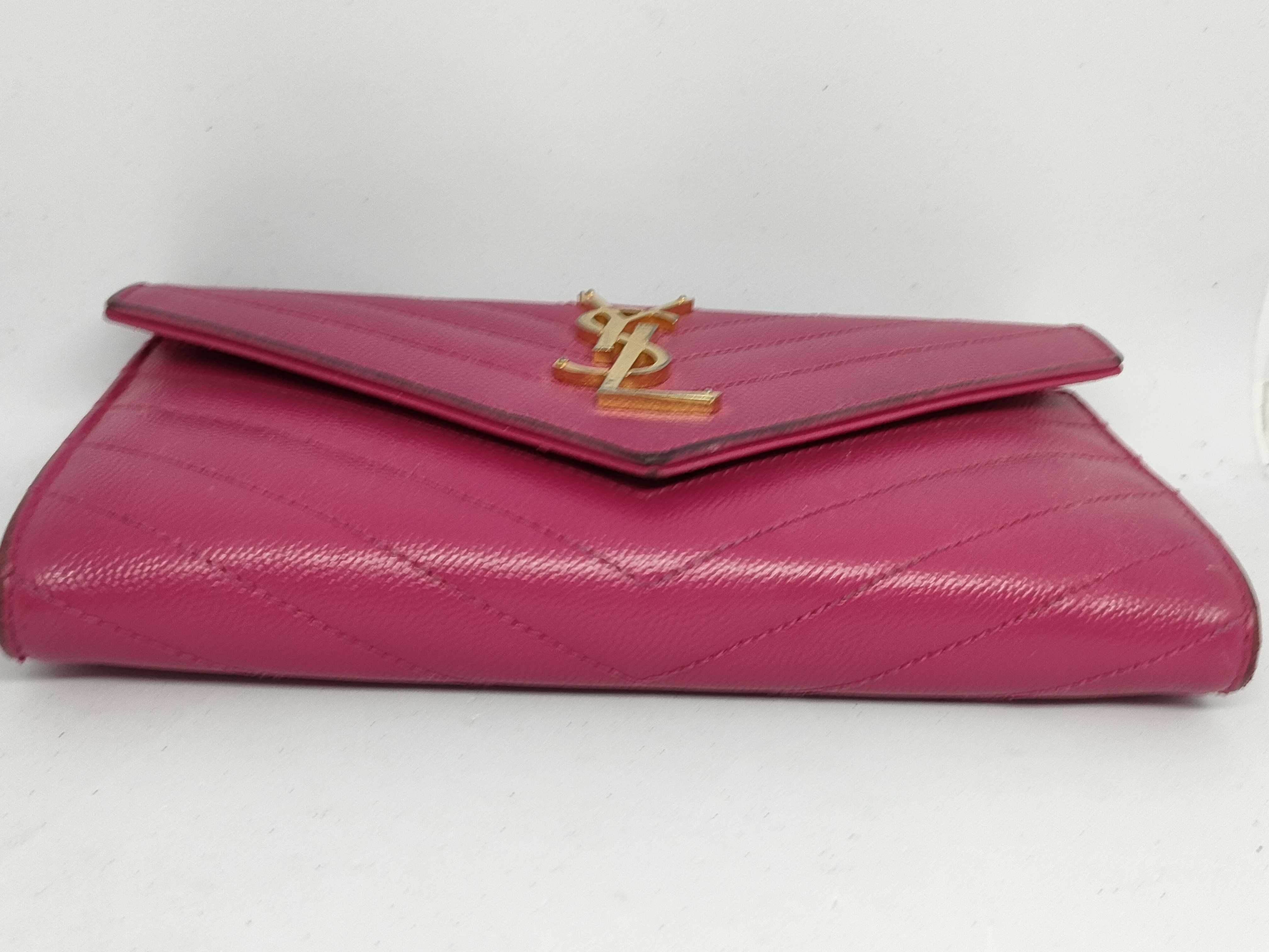 wallet — view 5