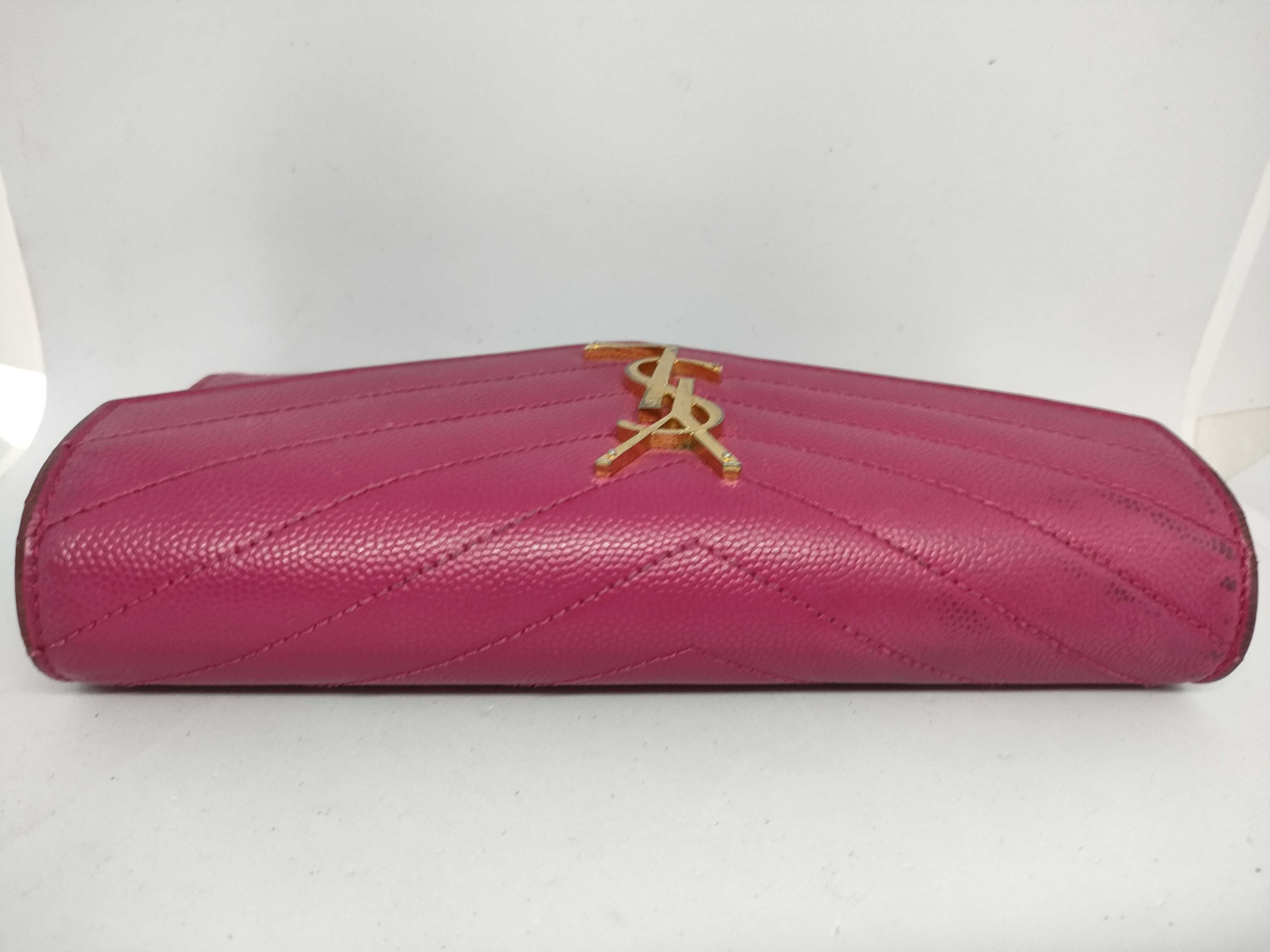wallet — view 6