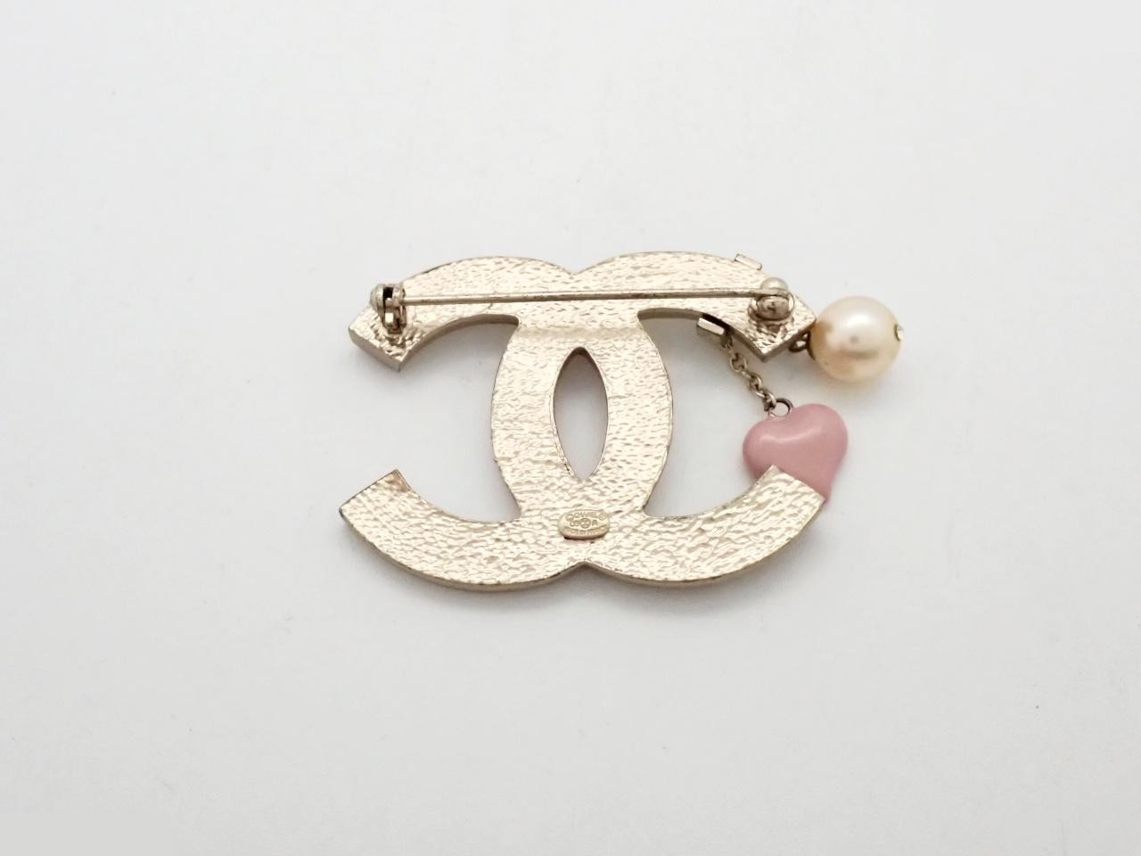 Coco Mark Brooch, Heart, 05 A — view 2
