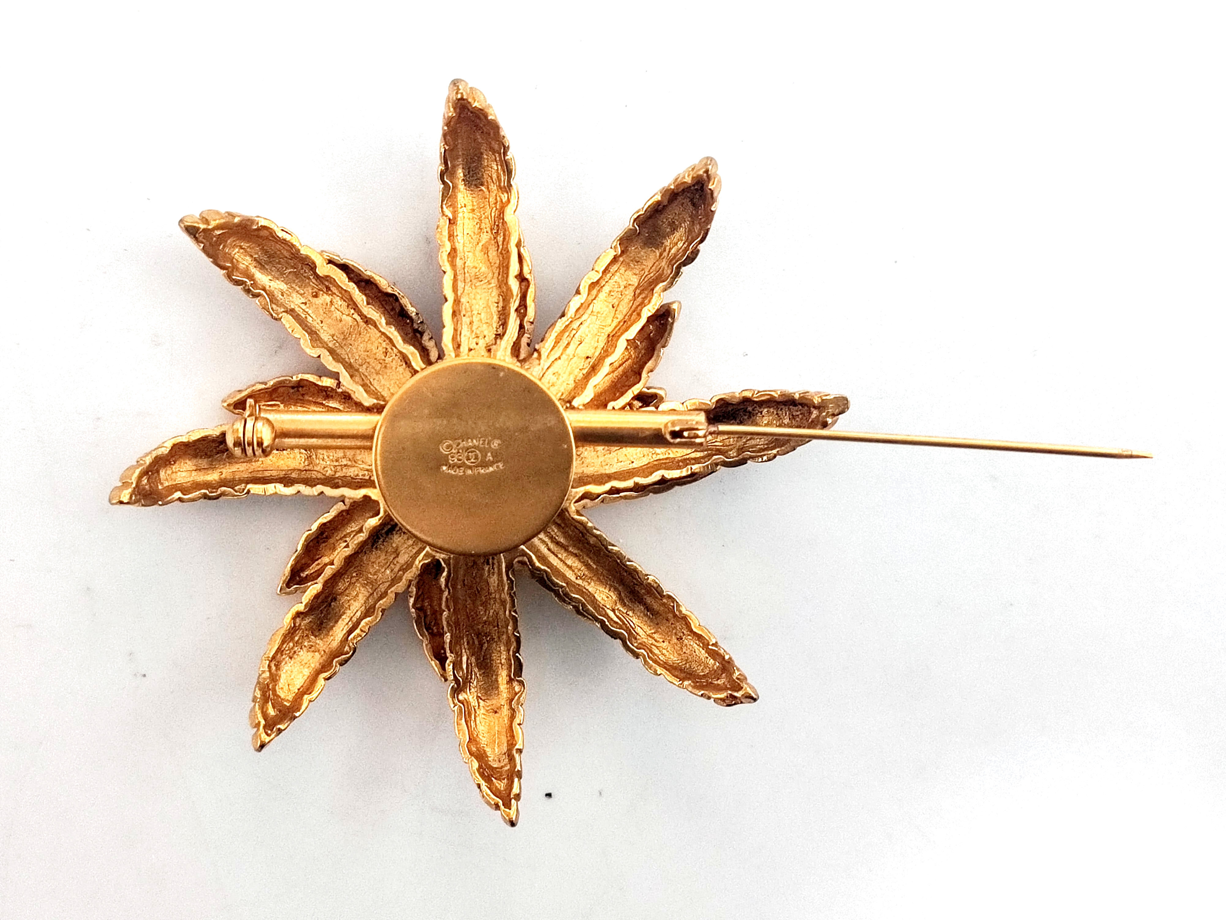 Inaho Big Brooch 93A Brooch — view 4