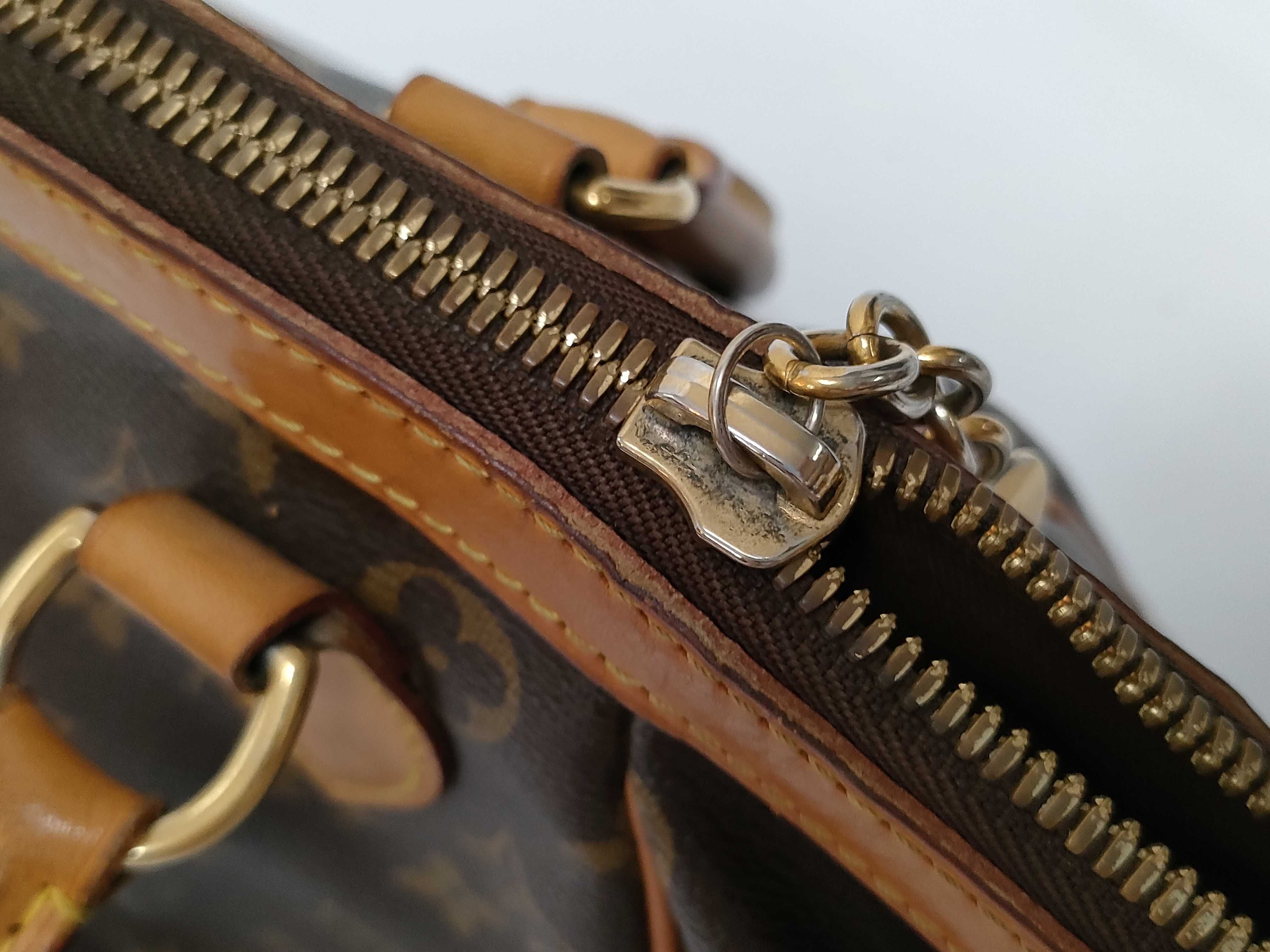 Monogram Vuitton Monogram Tivoli Handbag — view 7