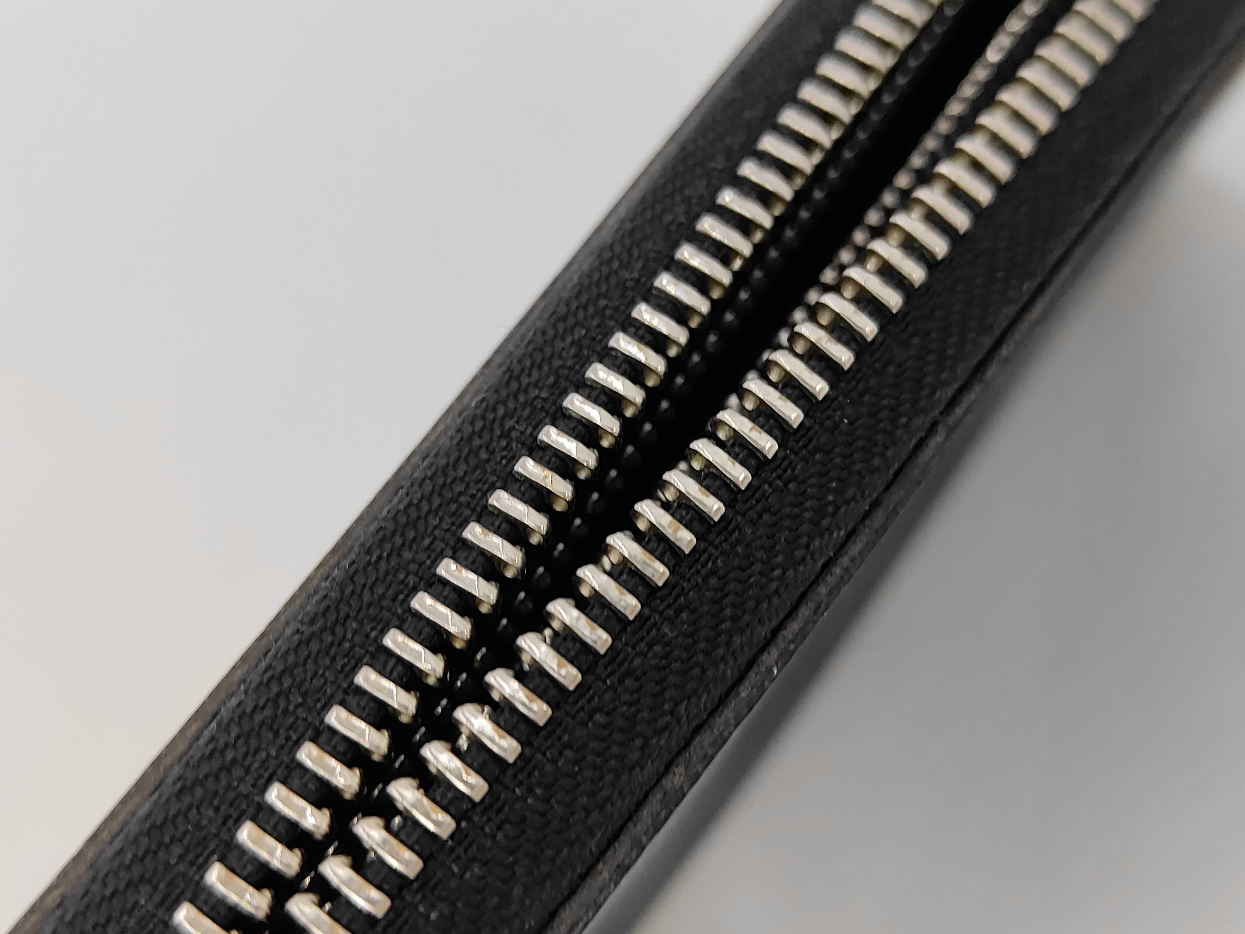Damier Graphite Zippy Wallet — view 8