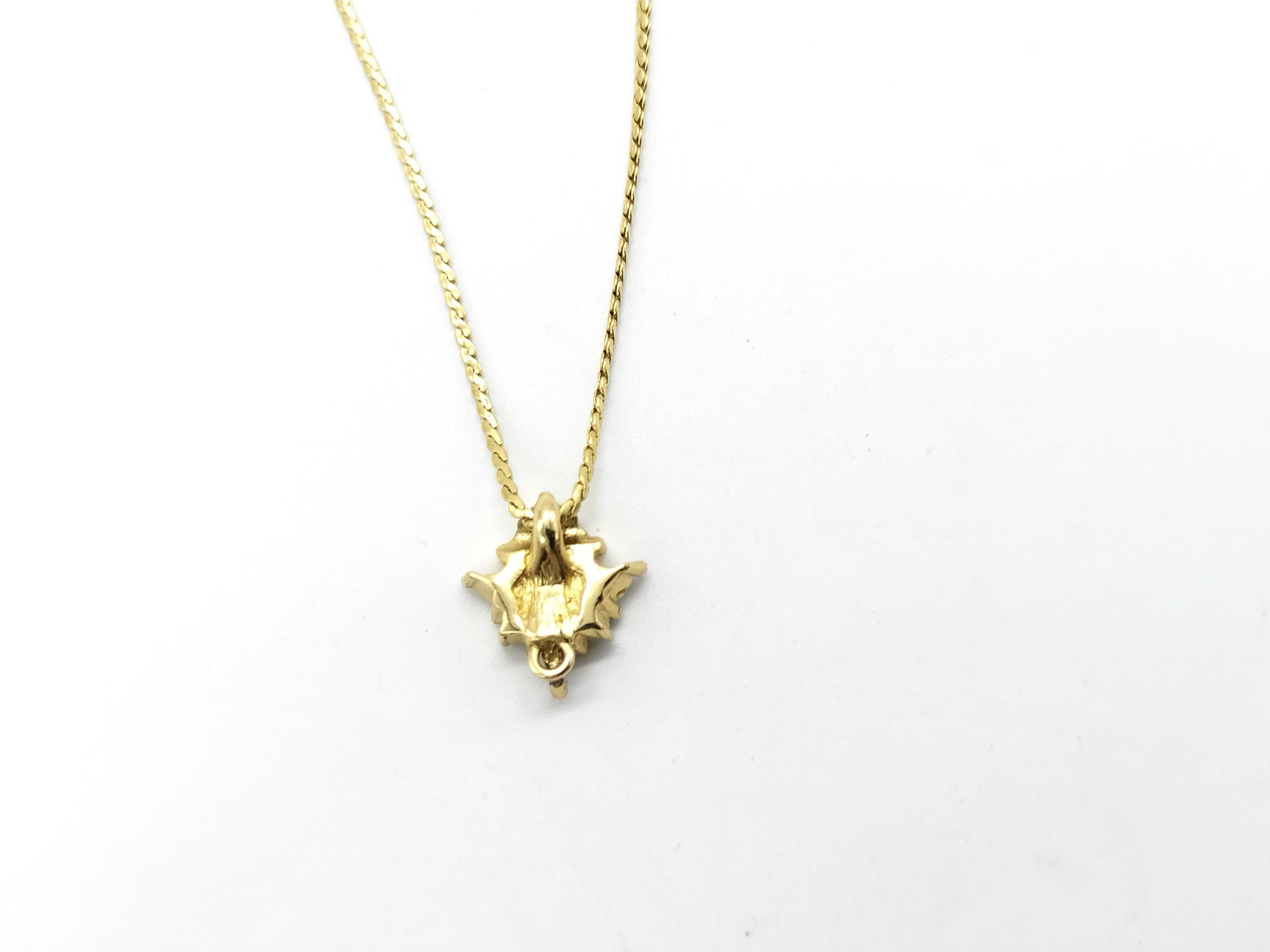 necklace — view 3