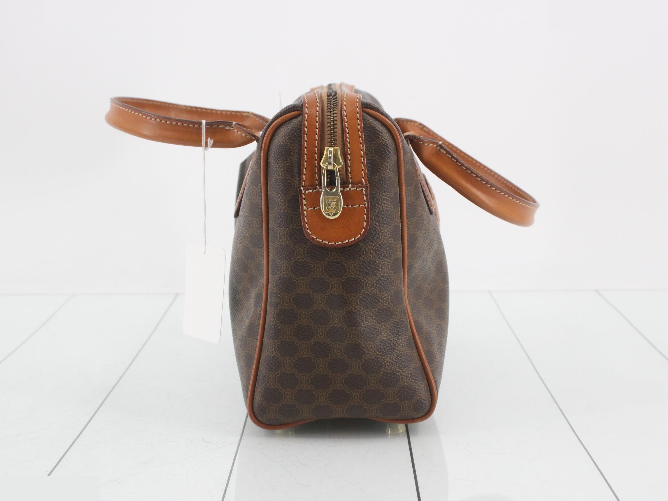 handbag — view 4