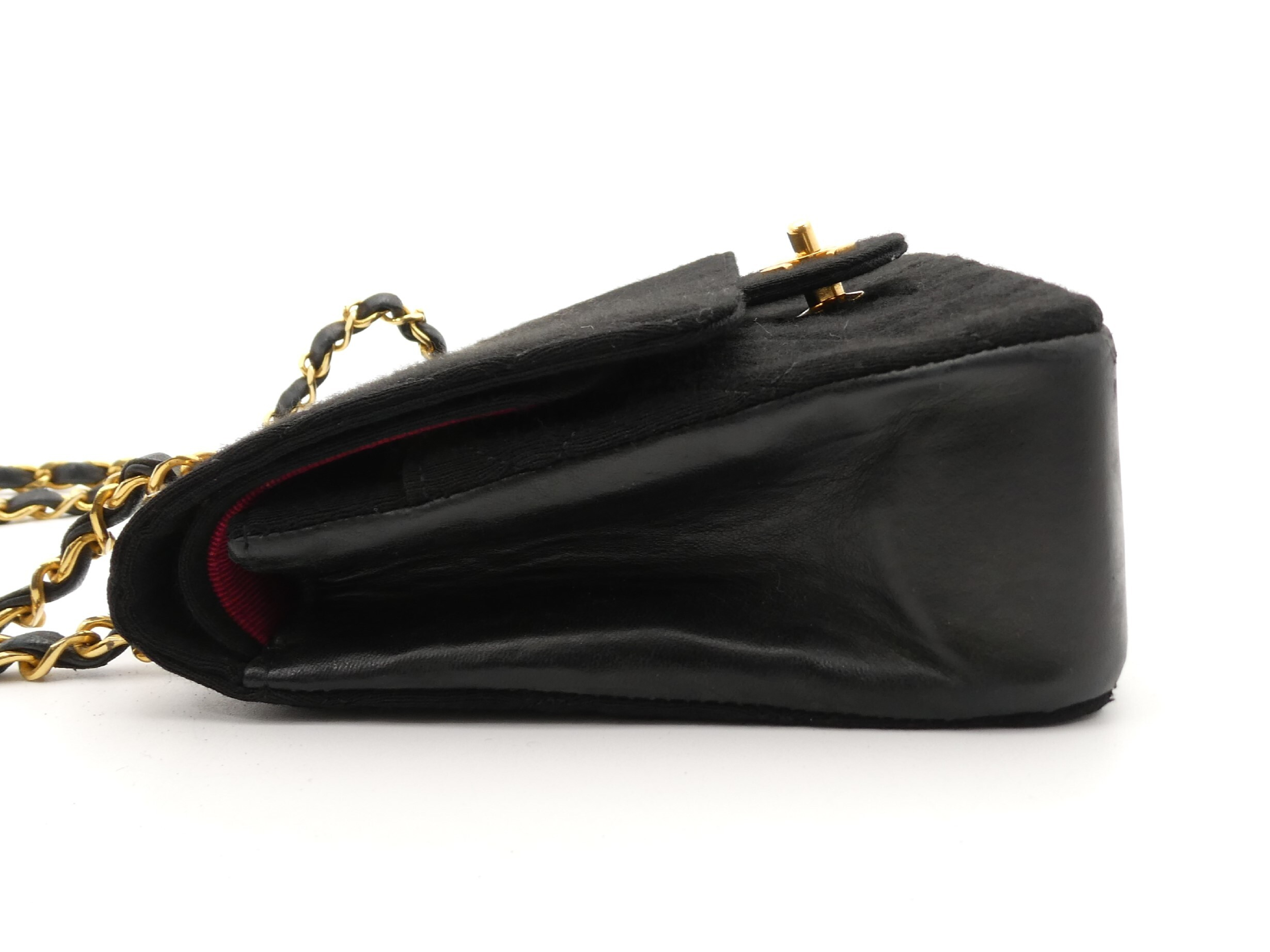 Matelassé Cotton Leather Coco Mark Double Flap Double Chain Shoulder Bag — view 3