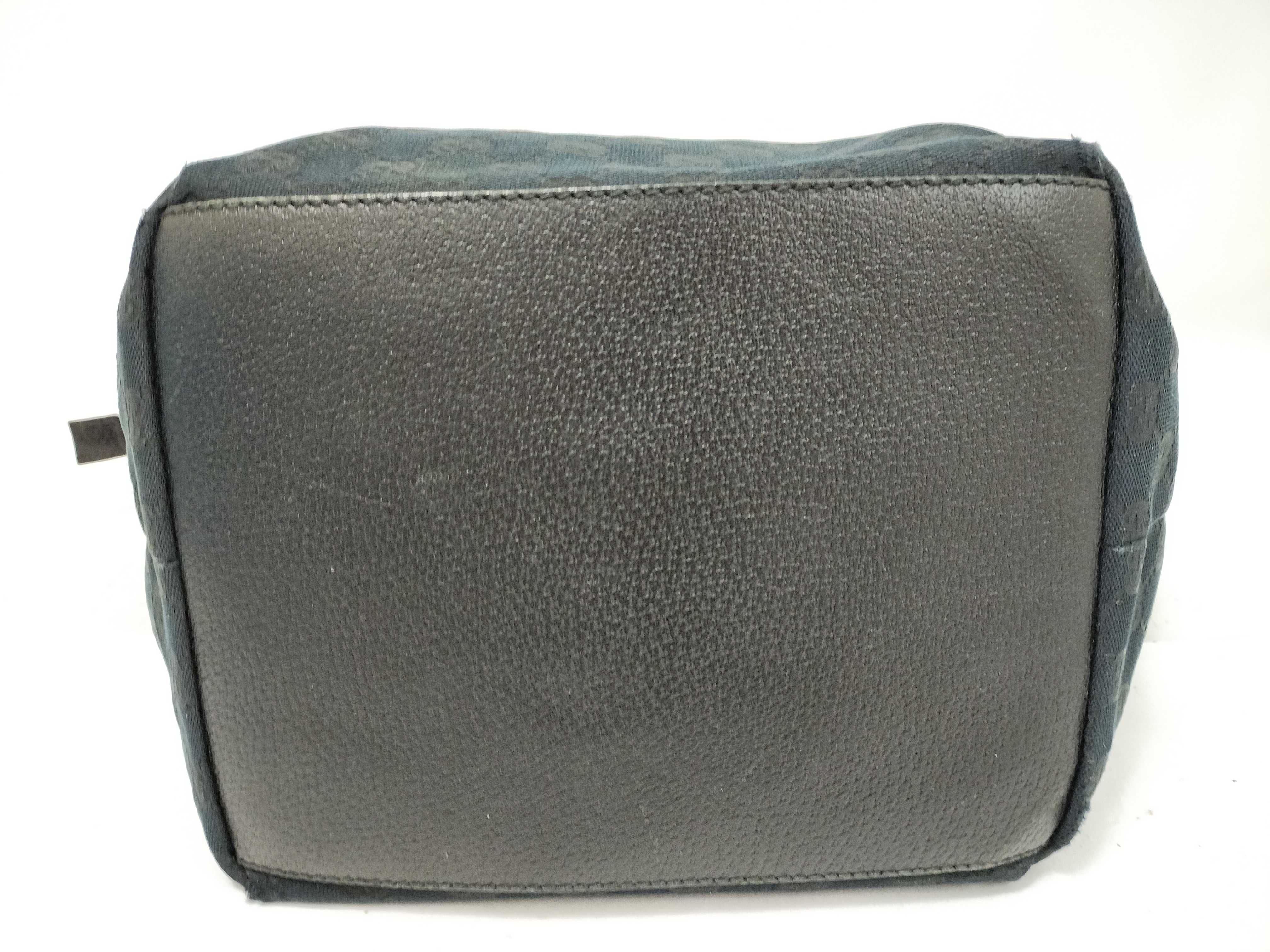 GG Canvas Gucci Handbag GG Canvas 131230 Tote Bag — view 8