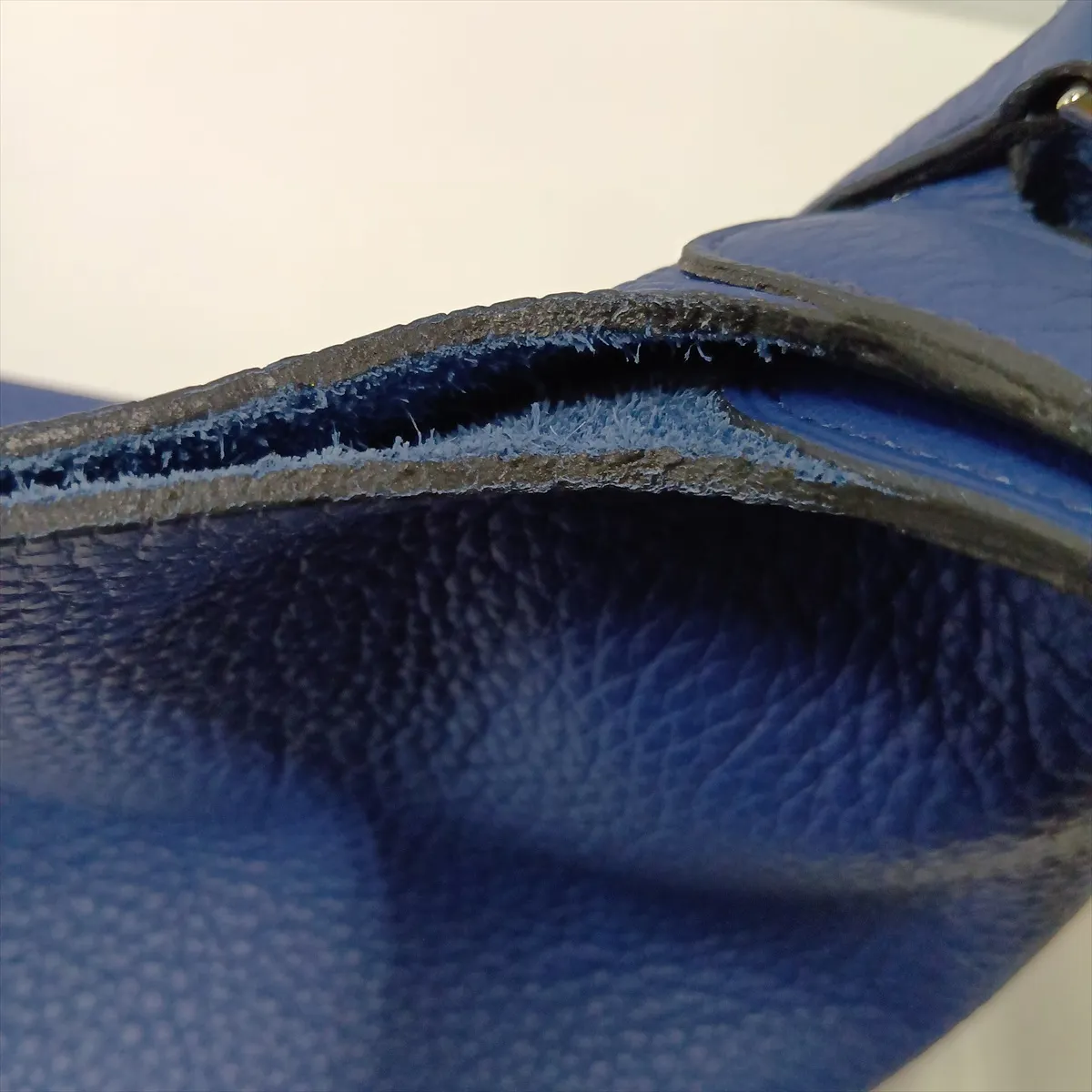 Picotin 18 PM, Taurillon Clemence leather, Blue Brighton, silver hardware, faint engraving. — view 9