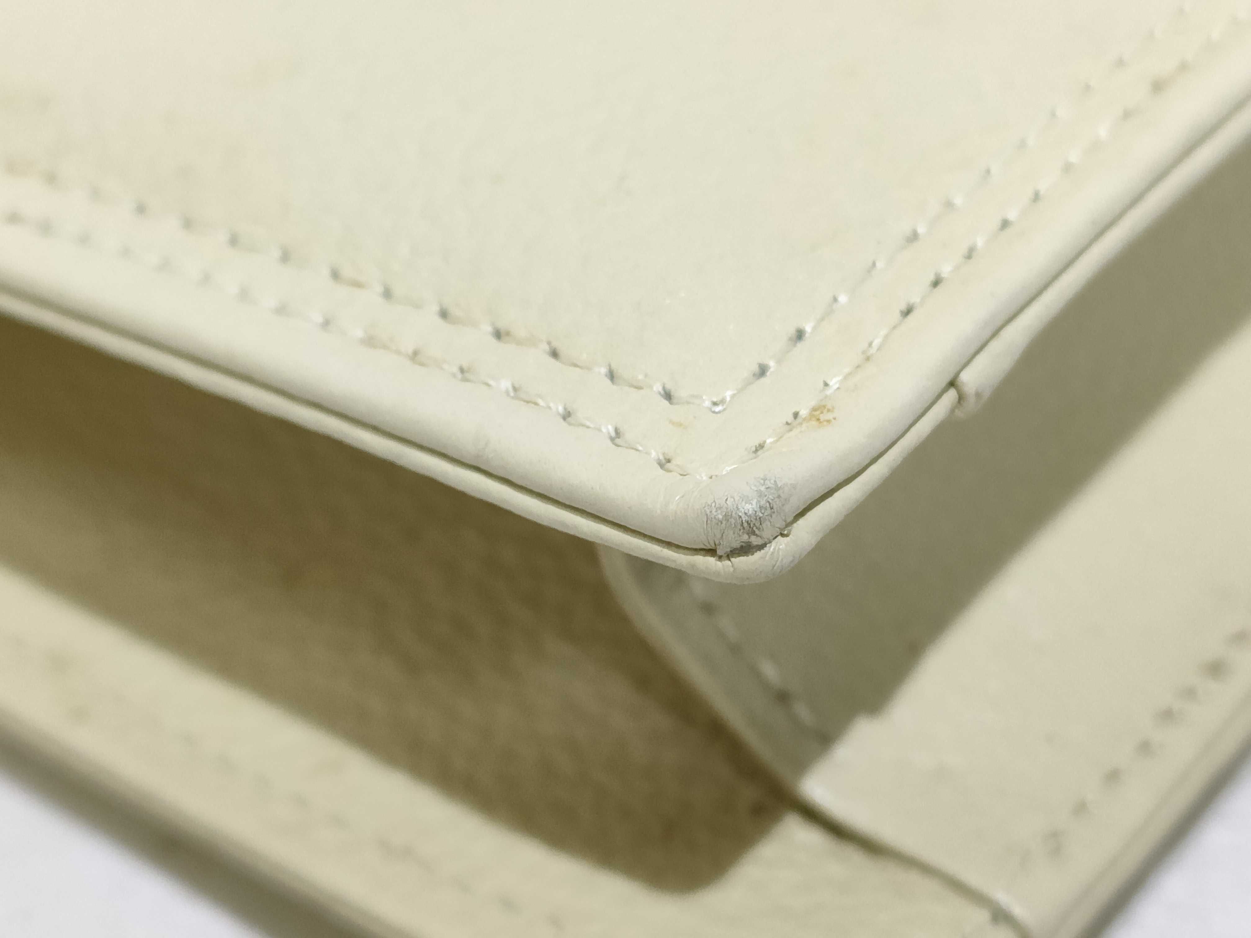 clutch bag — view 3
