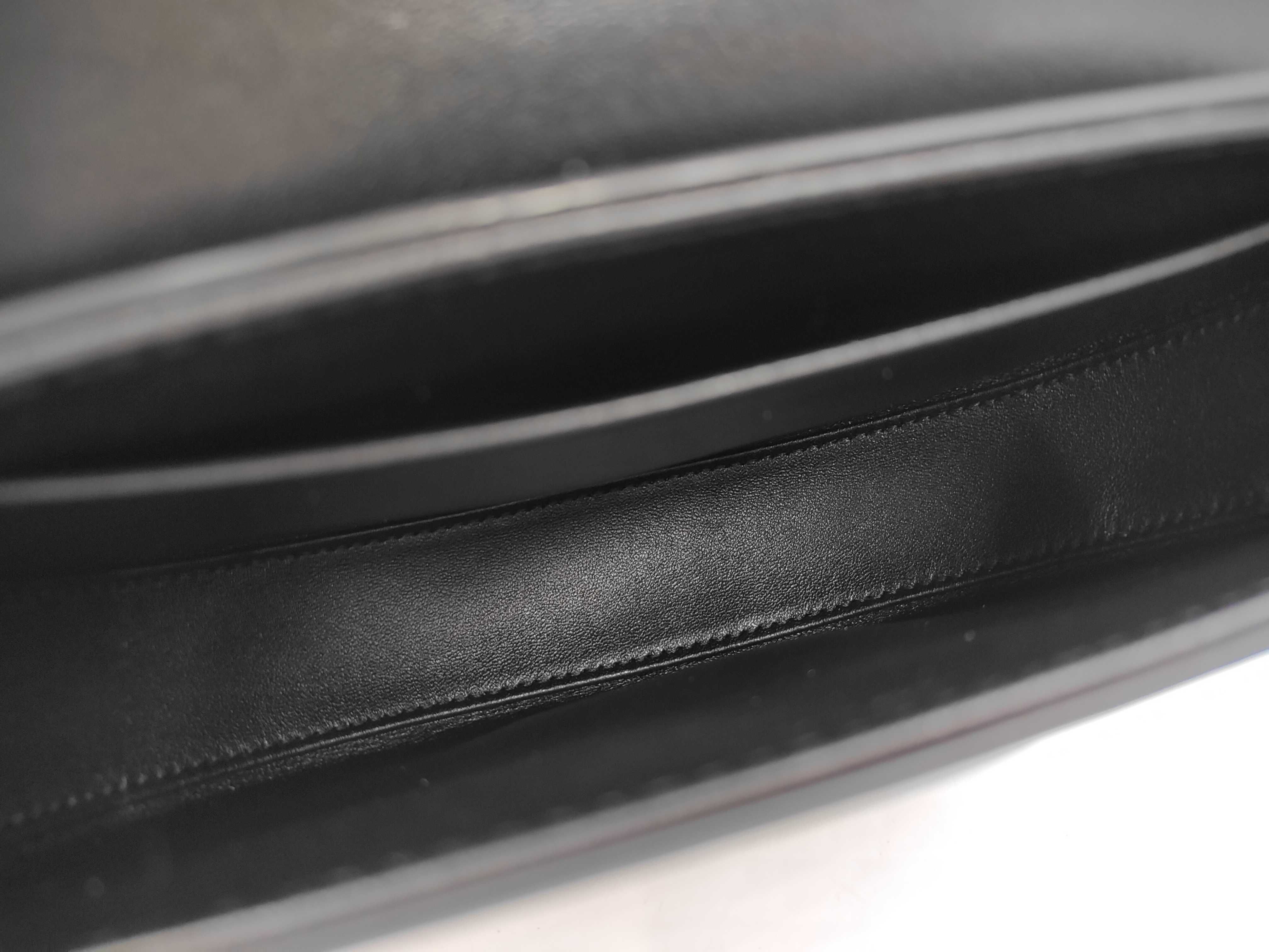 Triomphe Chain Handbag — view 8