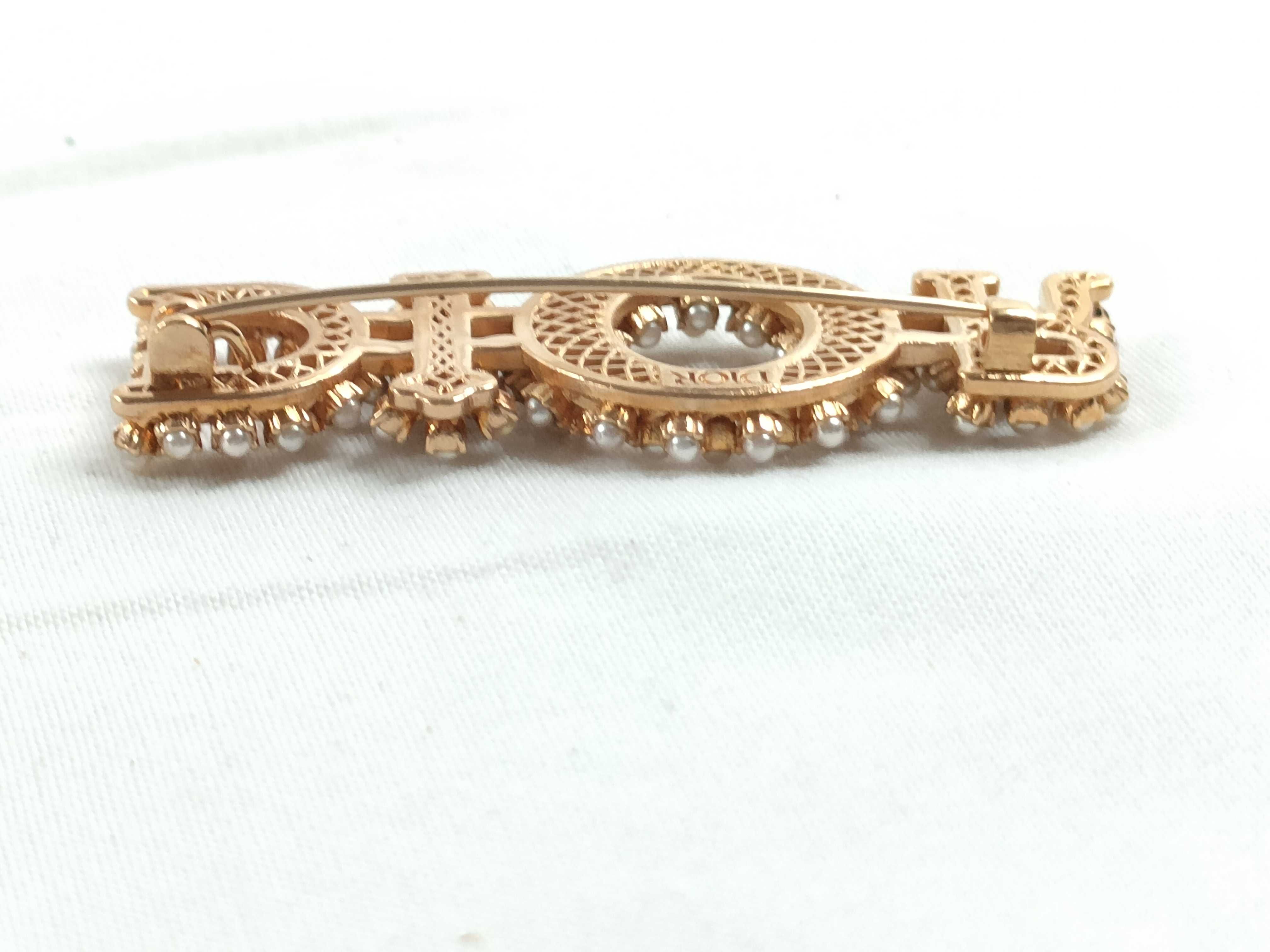 Resin Pearl Brooch — view 3
