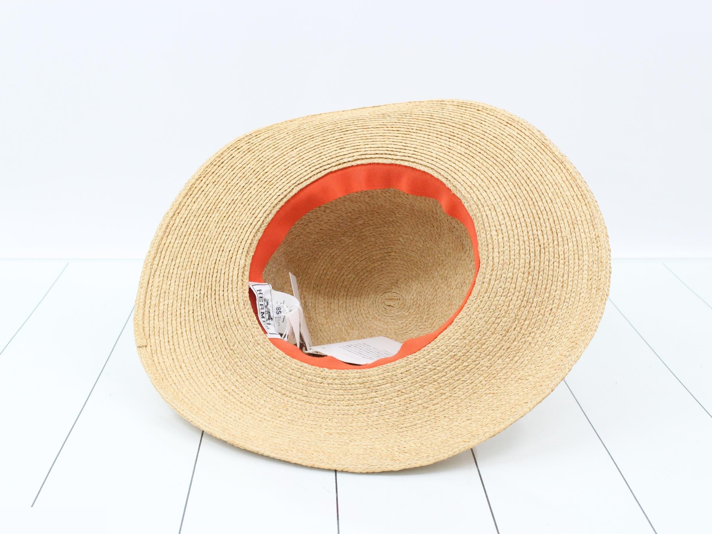 Straw hat — view 3