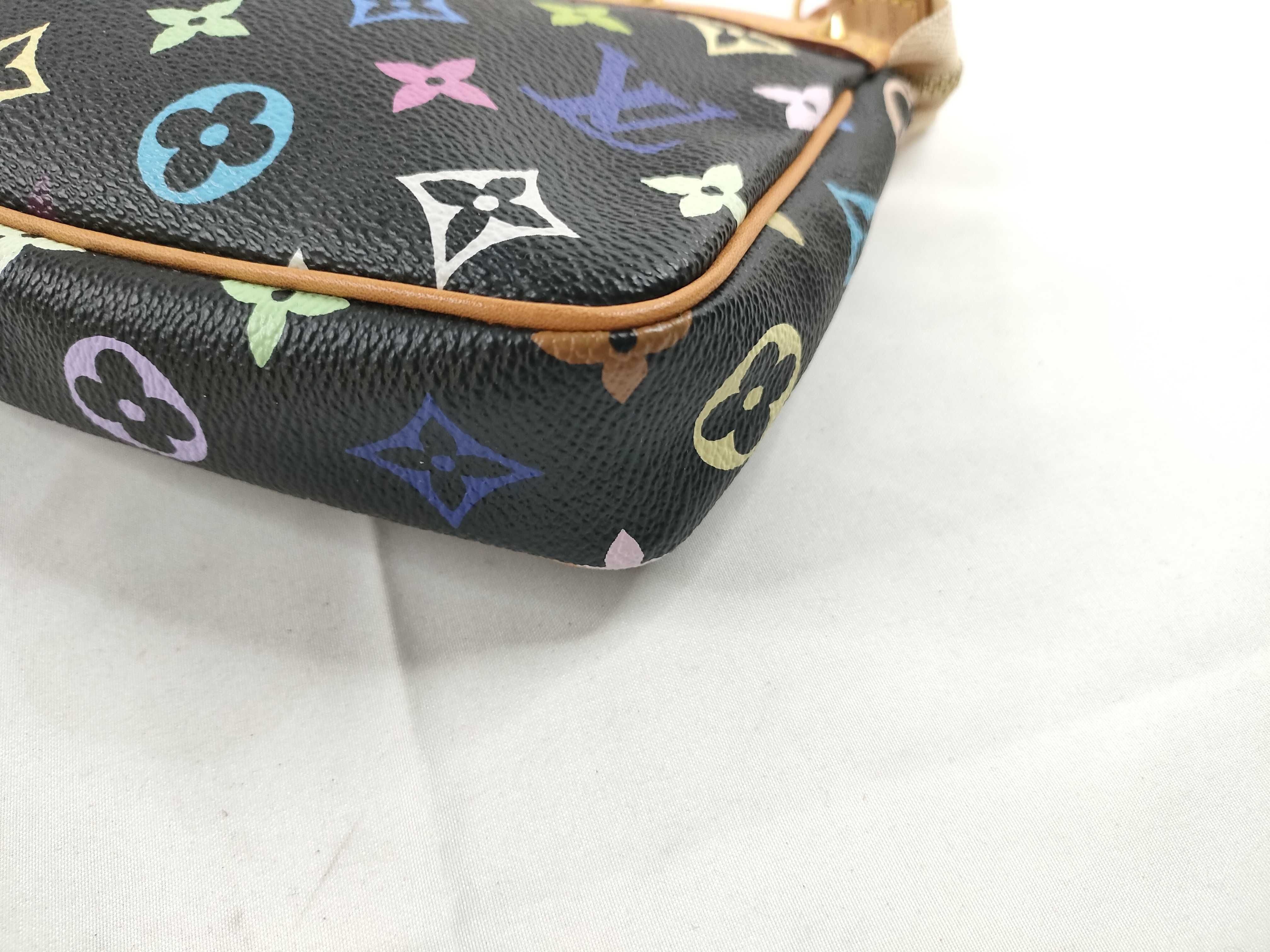 Monogram Multicolor Pochette Accessoires Noir M92648 Handbag — view 5