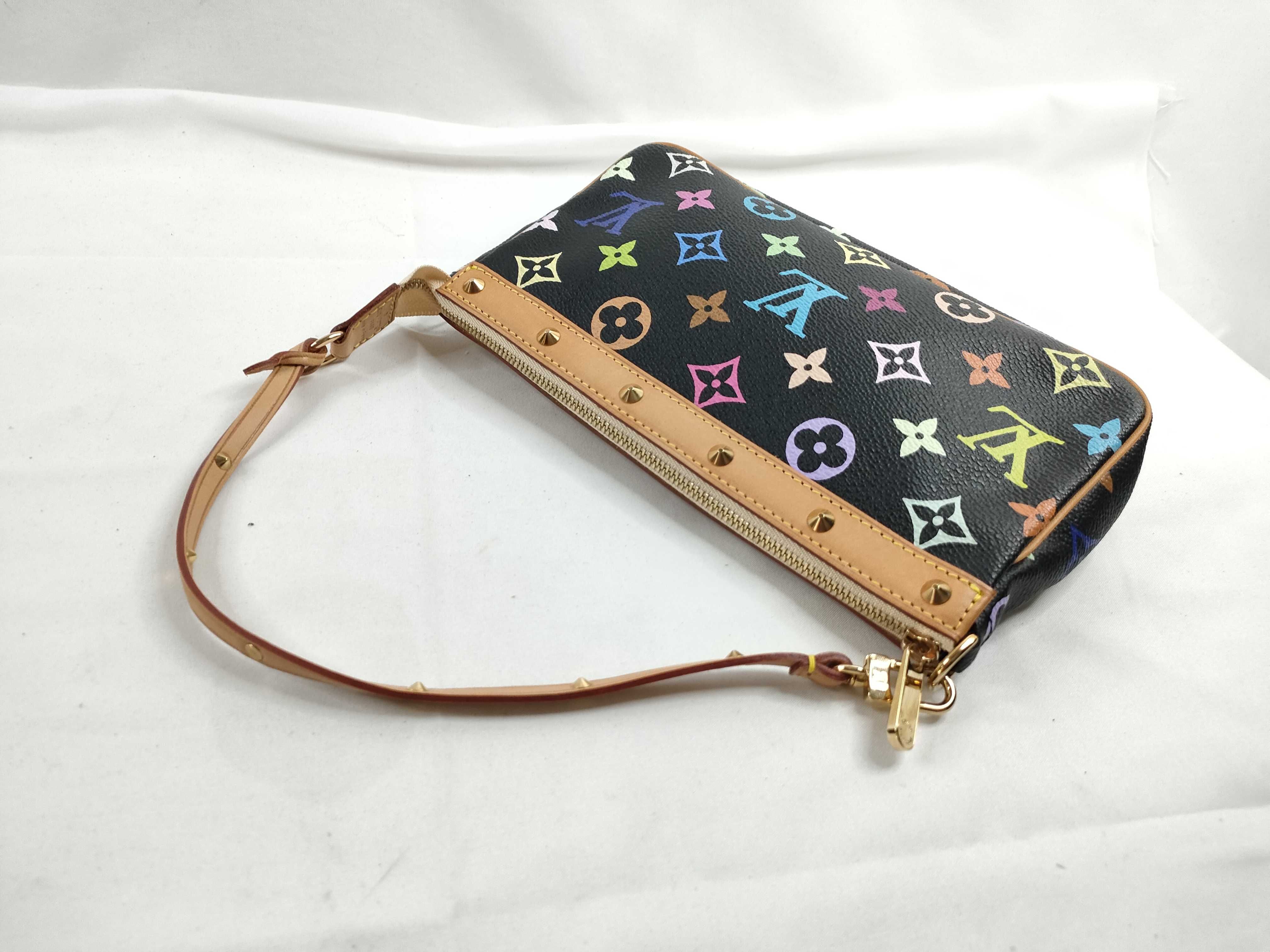 Monogram Multicolor Pochette Accessoires Noir M92648 Handbag — view 6