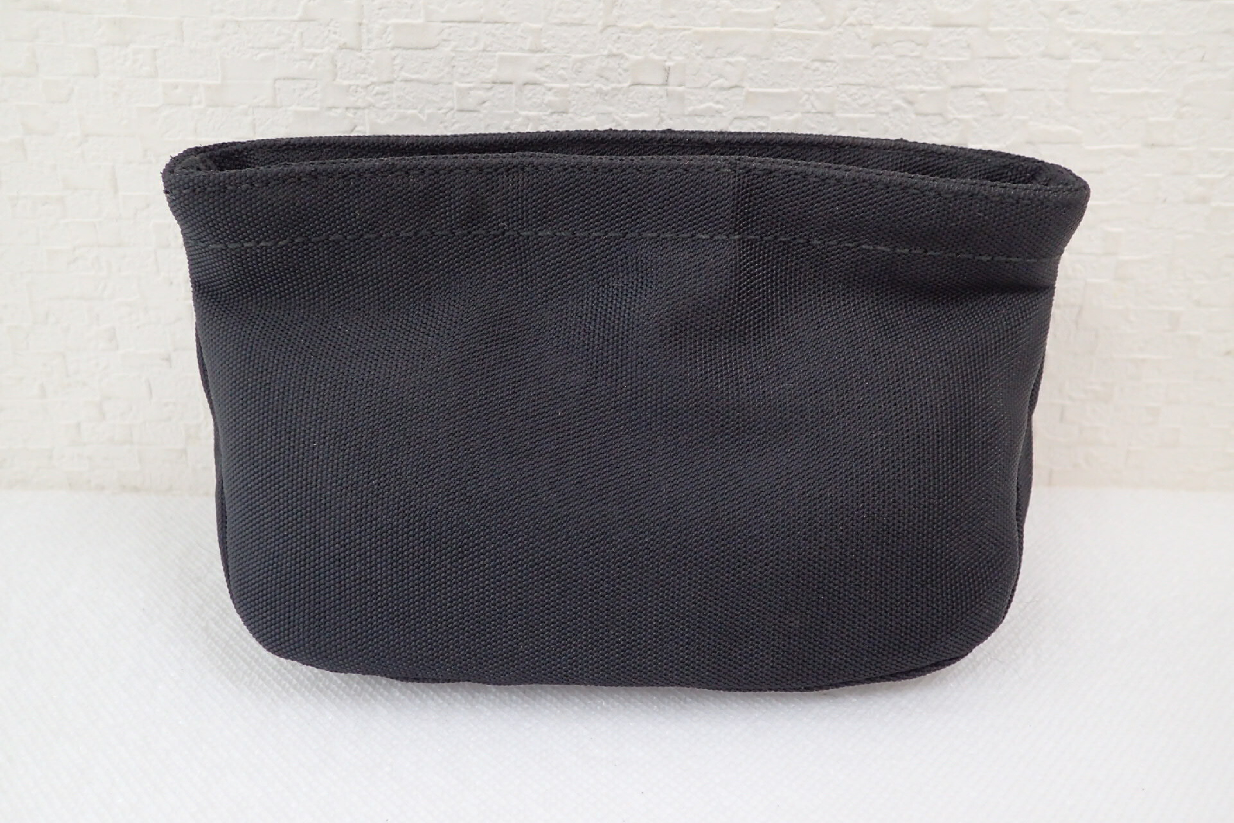 039 0967 Small Item Pouch — view 3