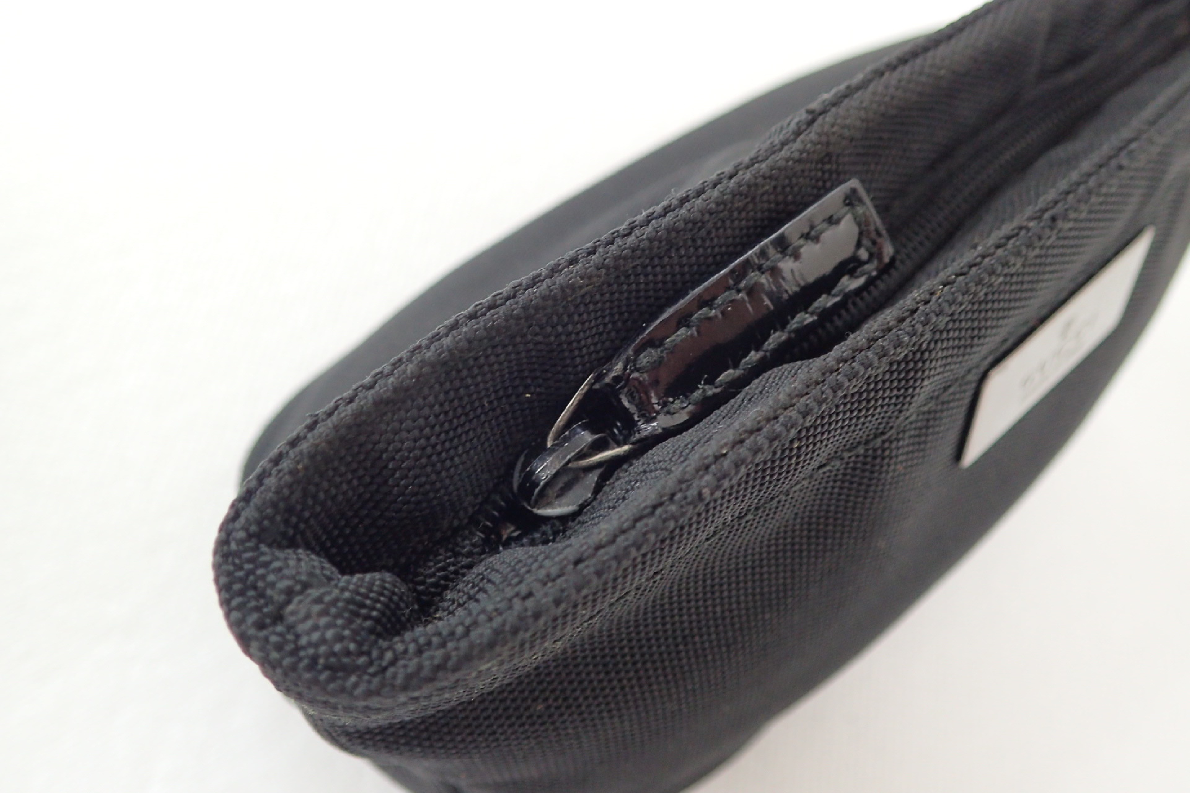 039 0967 Small Item Pouch — view 7