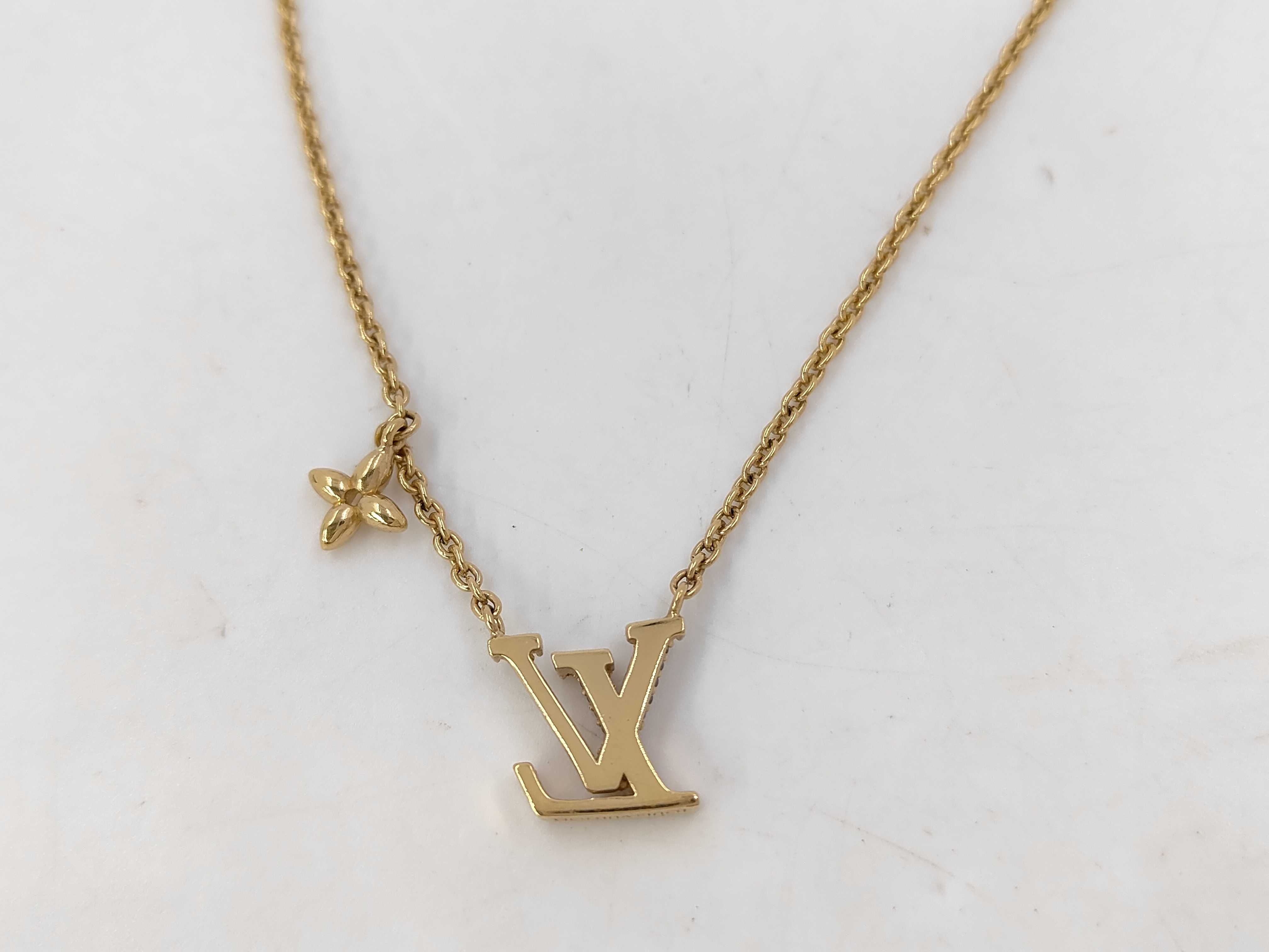 Iconic Gold Necklace — view 2