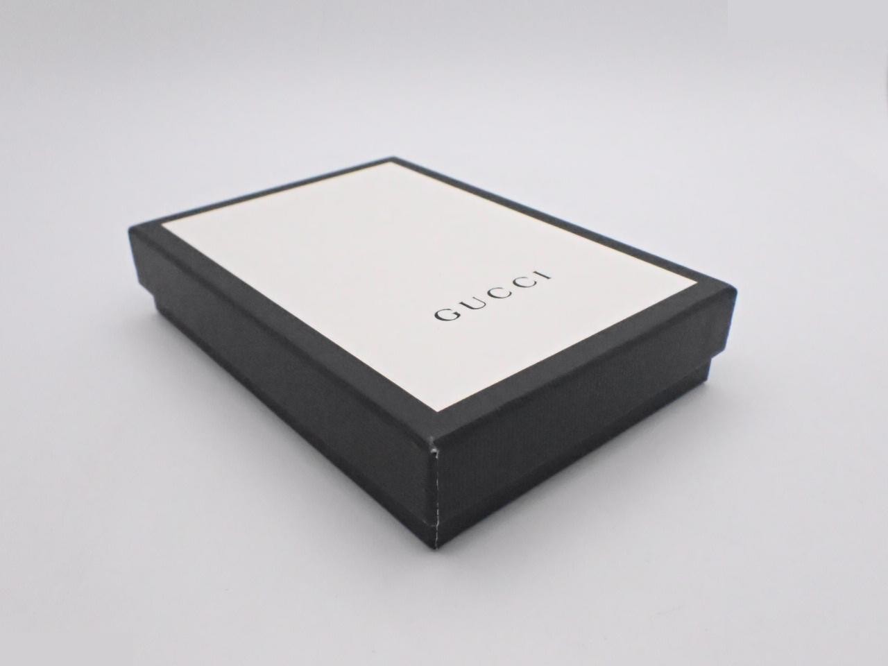 top — view 4