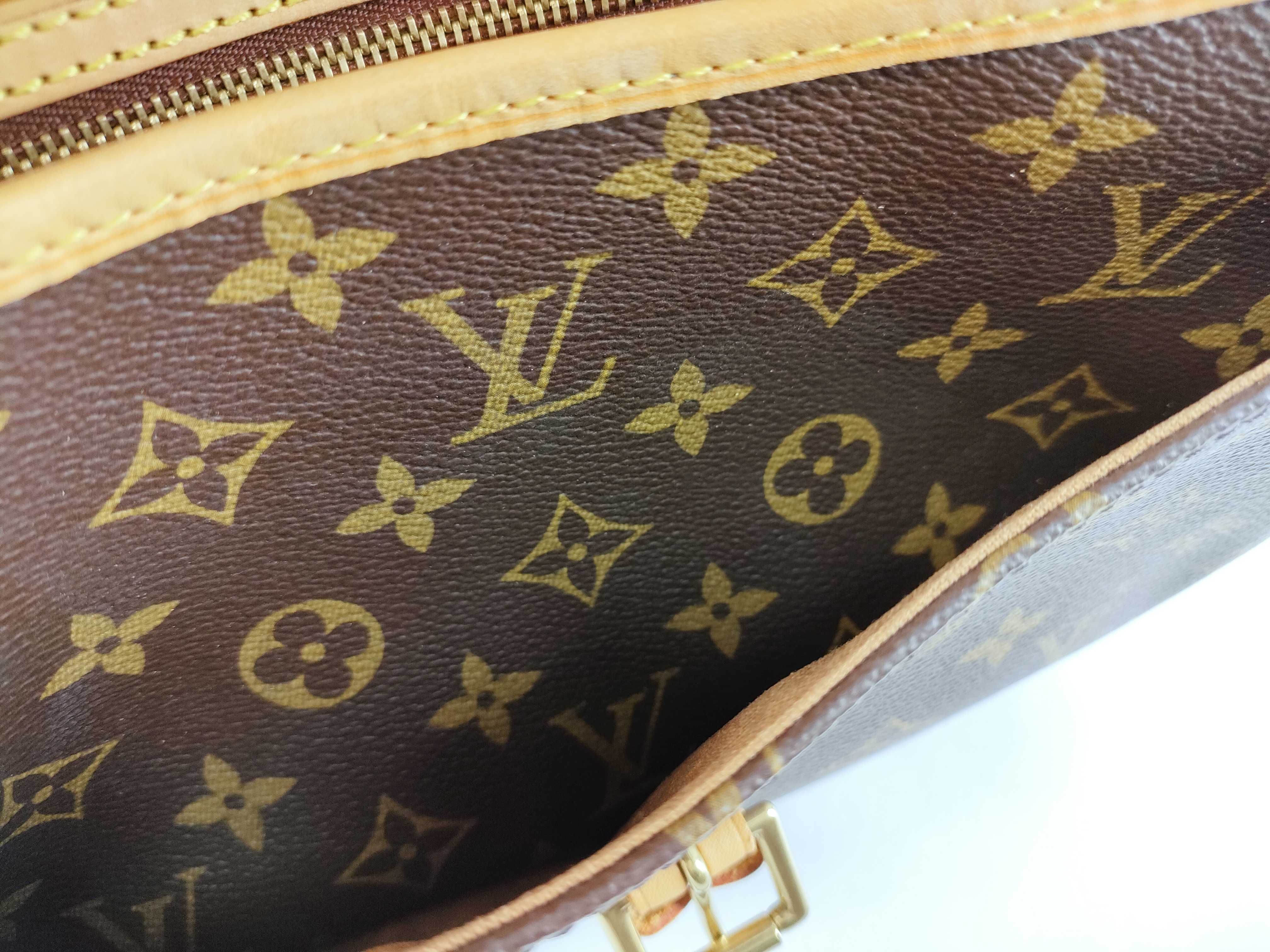 Sologne Monogram M42250 Shoulder Bag — view 15