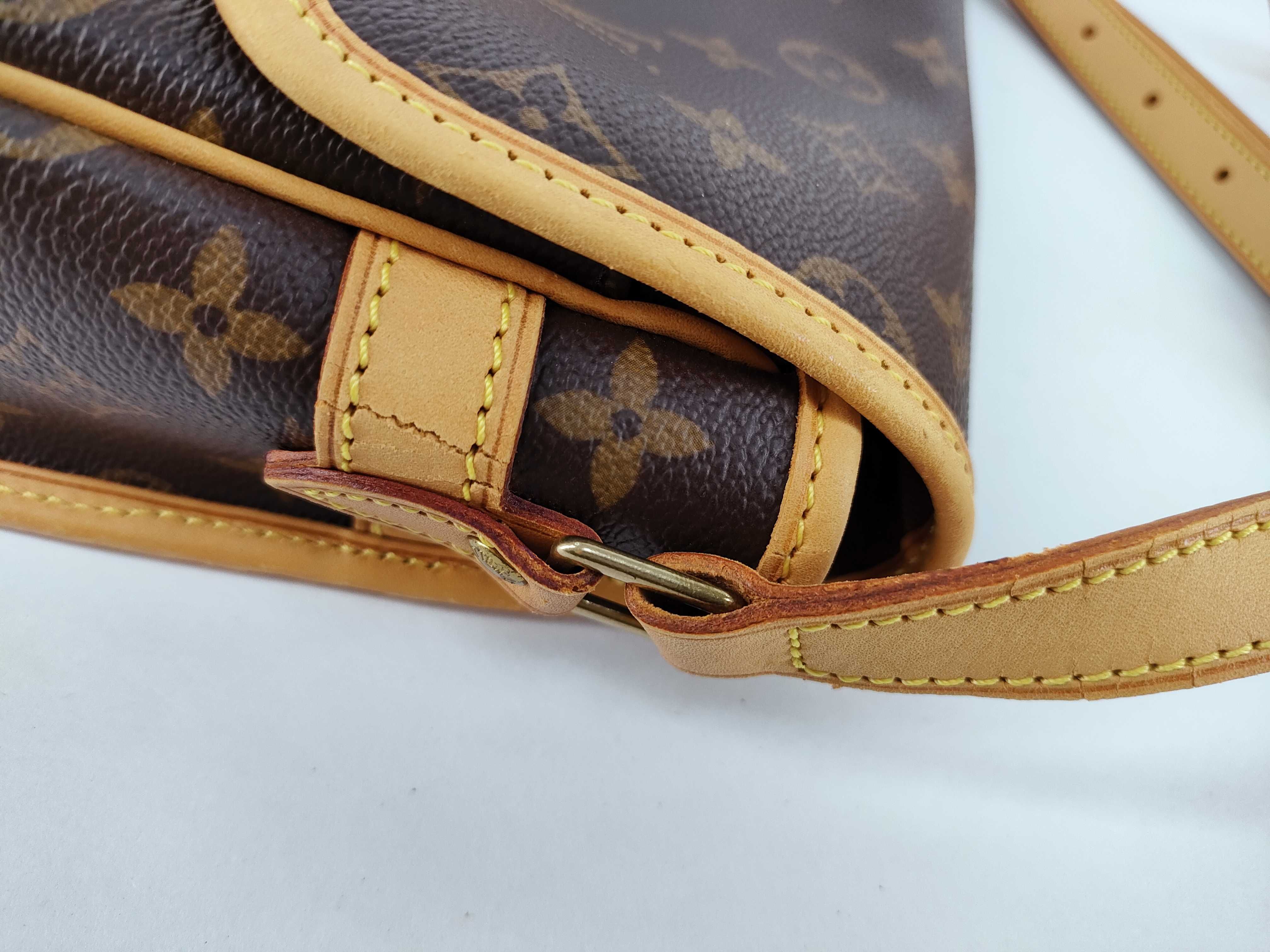 Sologne Monogram M42250 Shoulder Bag — view 5