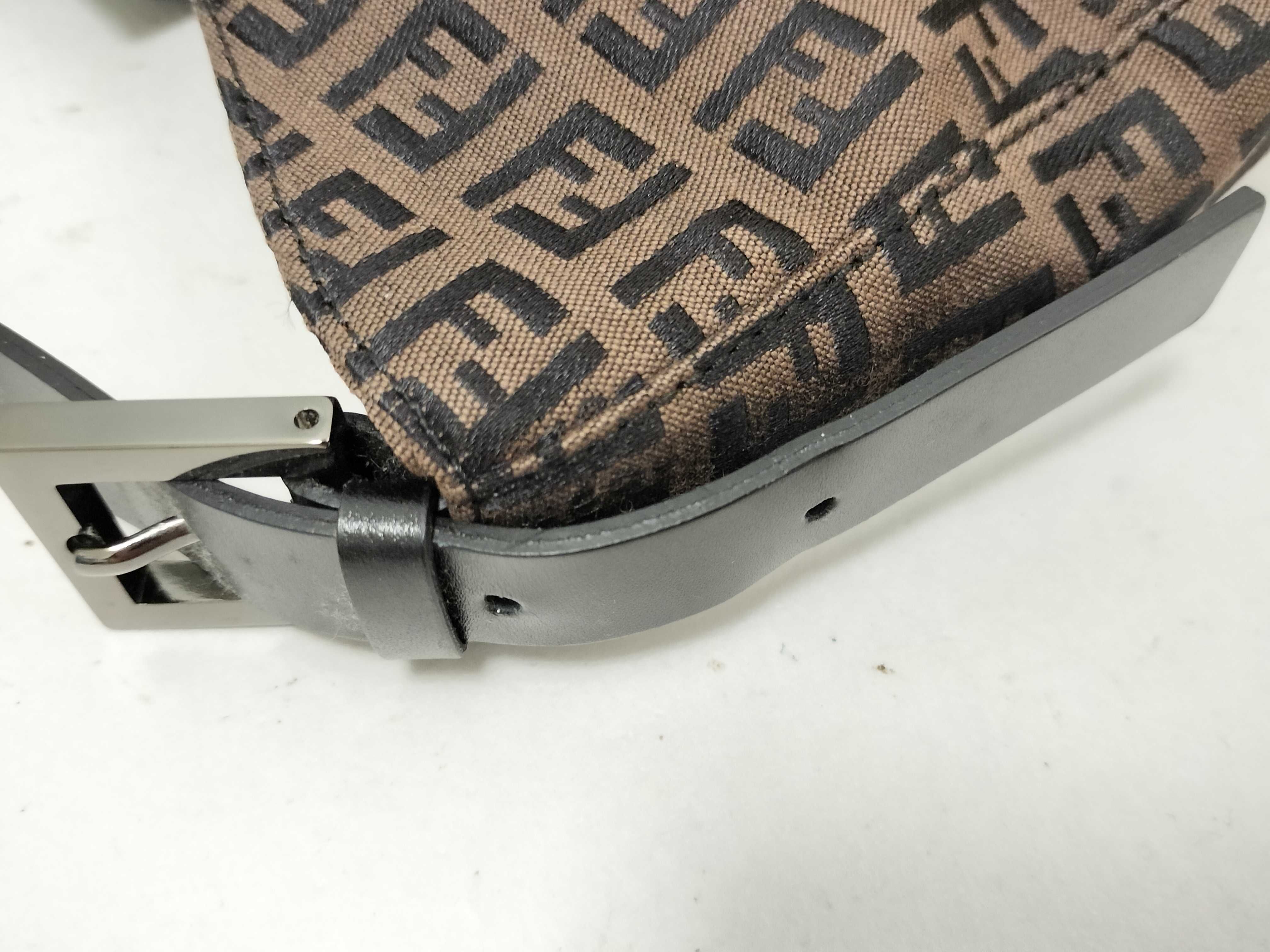 shoulder bag — view 15
