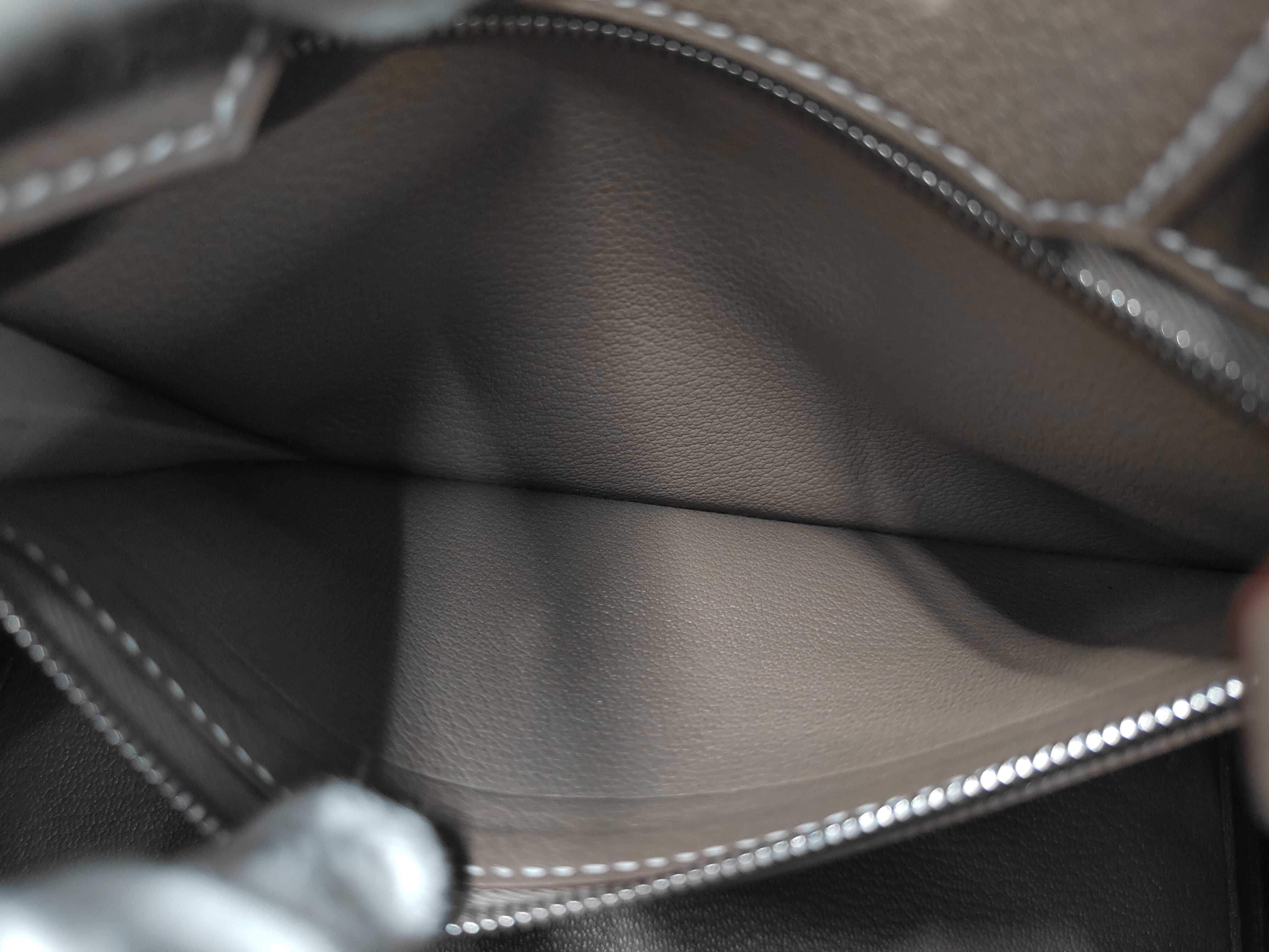 Birkin 25 Togo Etoupe Silver Hardware G Stamp Handbag — view 10