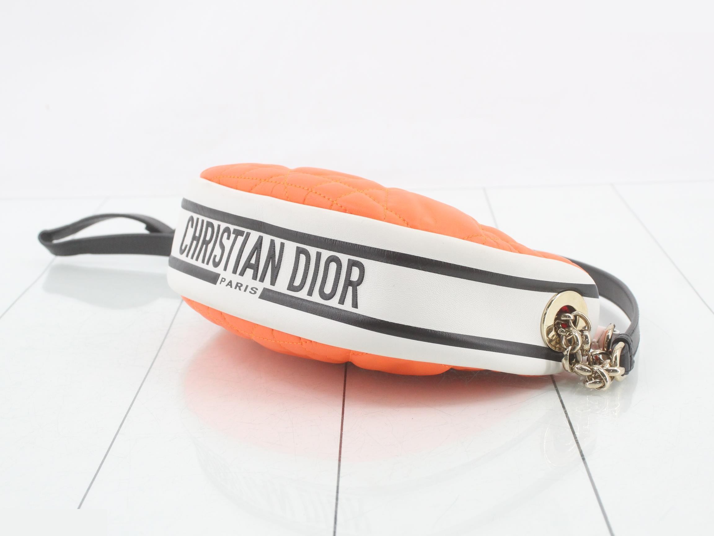 VIBE Small Hobo Leather 2-Way Chain Shoulder Bag — view 6