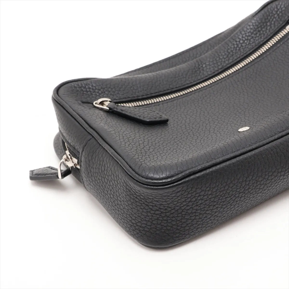 Taurillon Pochette Kasai M51823 SR0240 Black (RFID detected) — view 4
