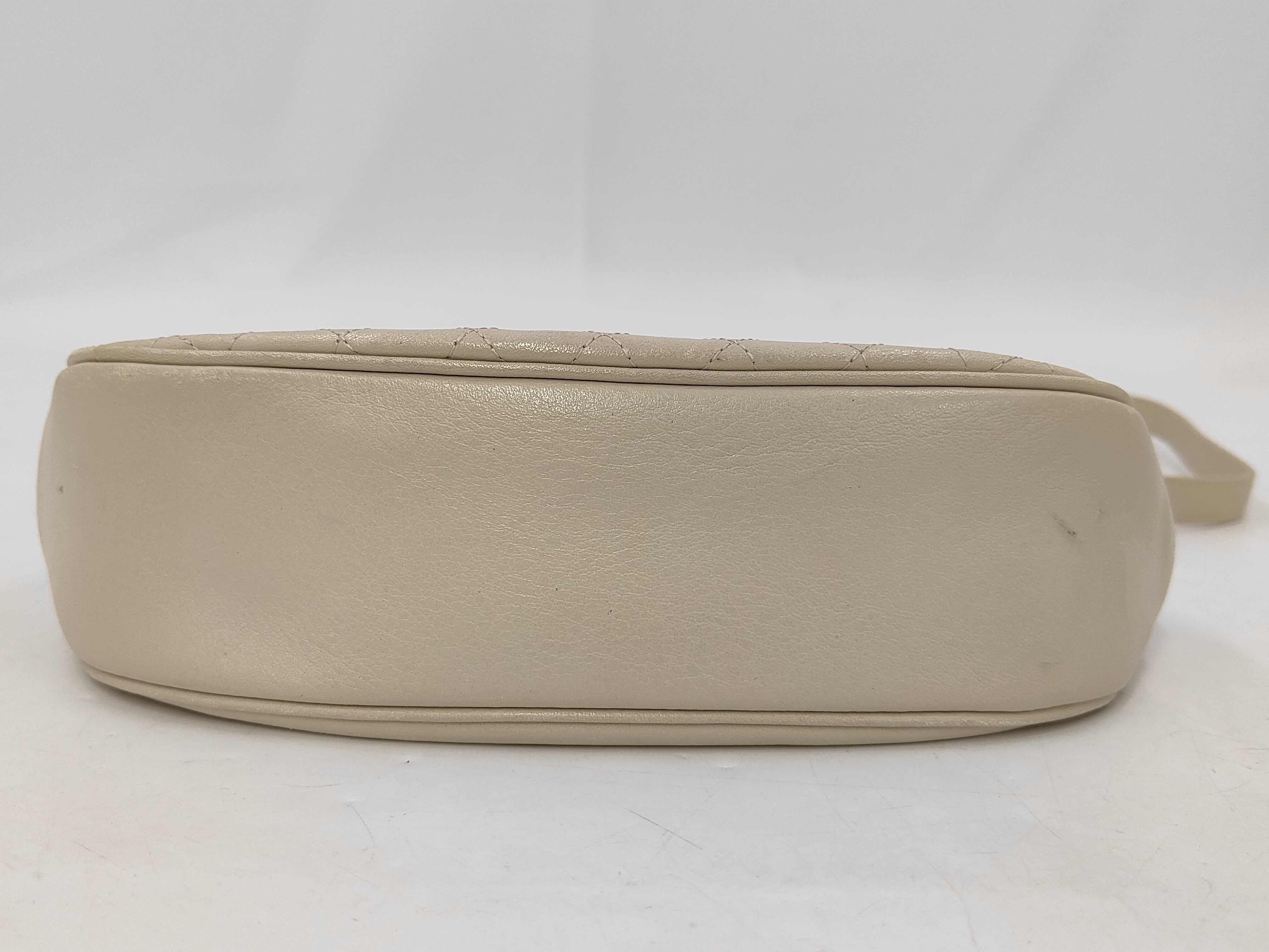 Saint-Laurent Shoulder Bag — view 8