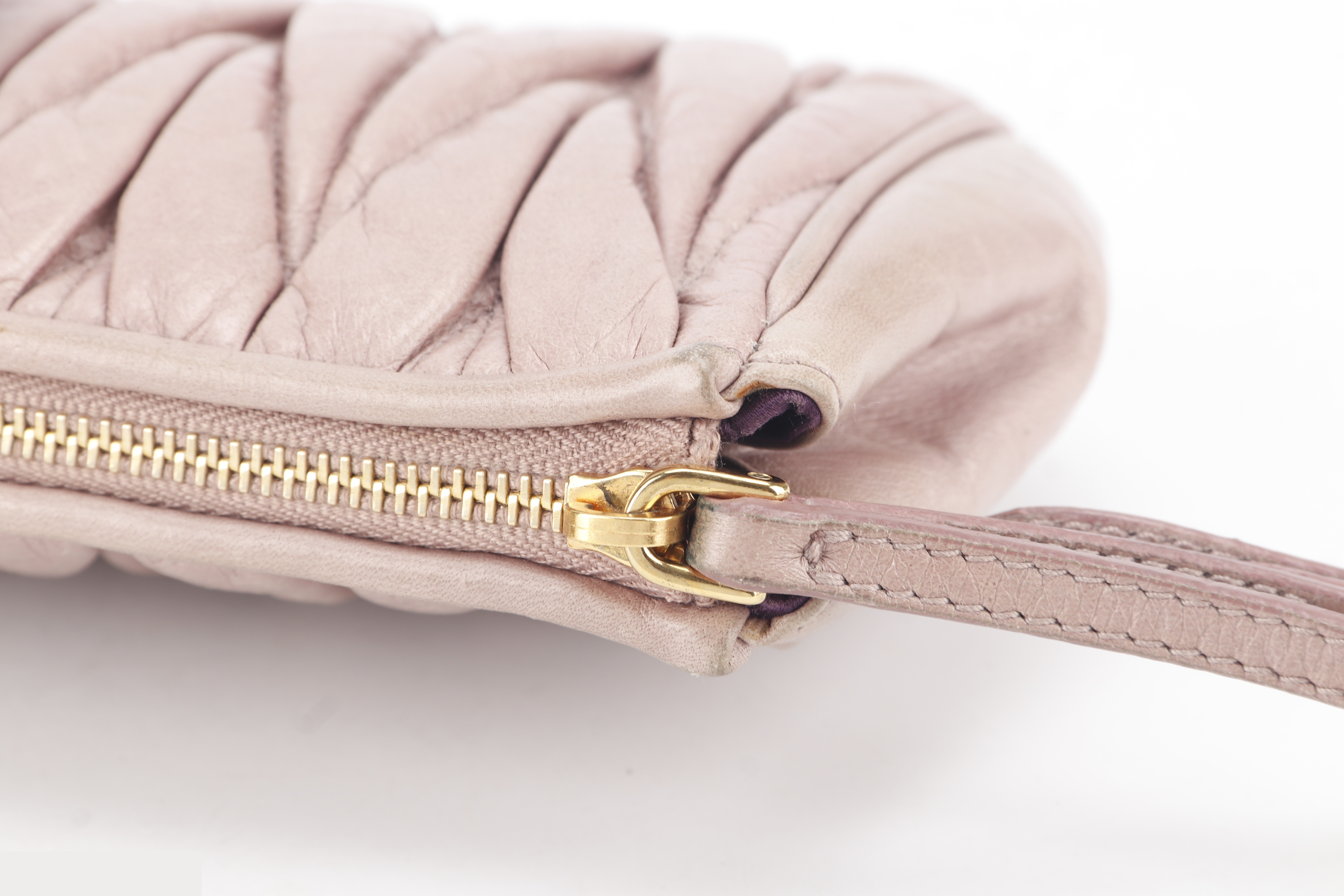 NAPPA MATELASSE WRISTLET PINK GHW — view 4