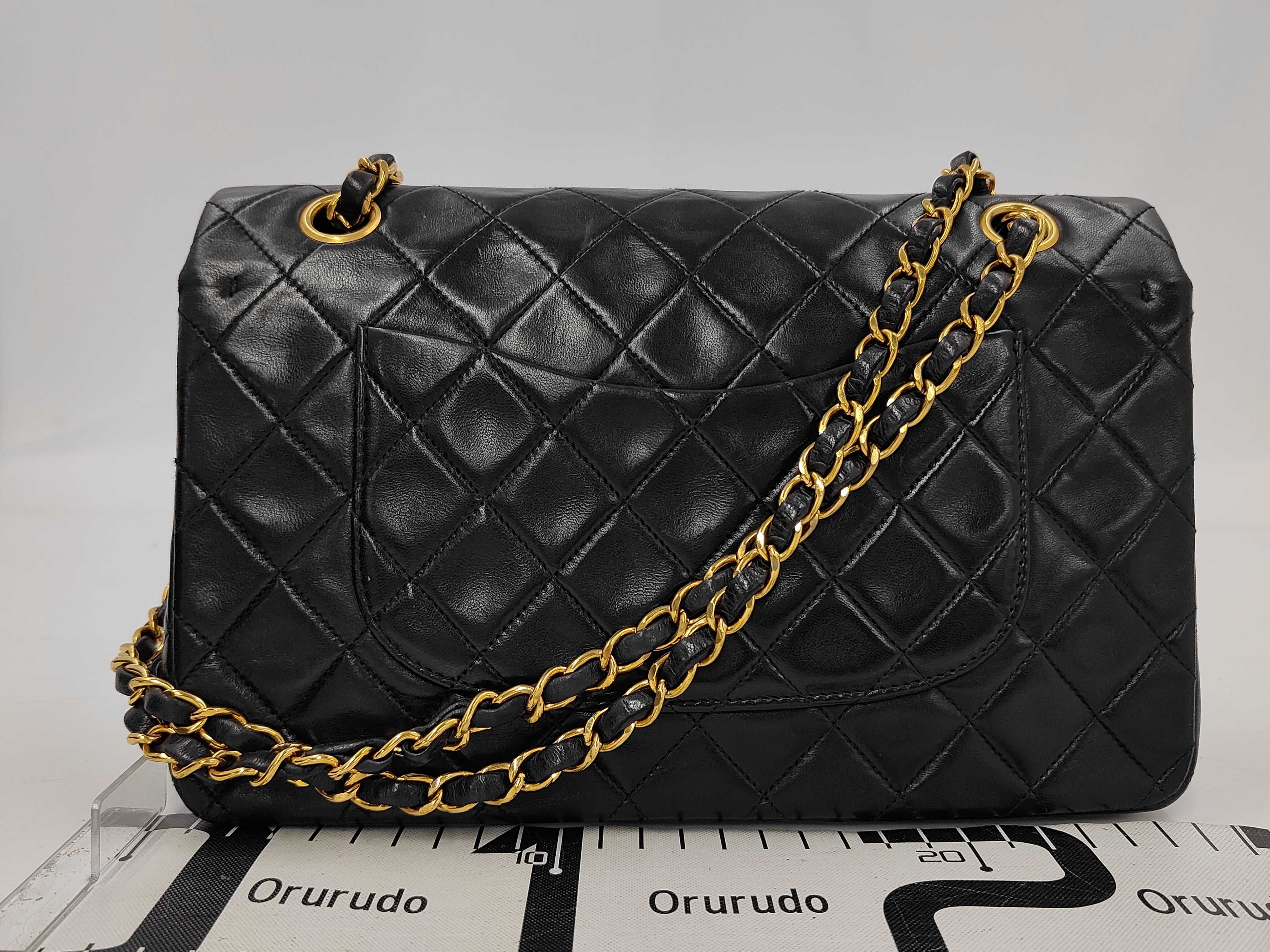 Matelassé 25W Flap Double Chain Lambskin Shoulder Bag — view 2