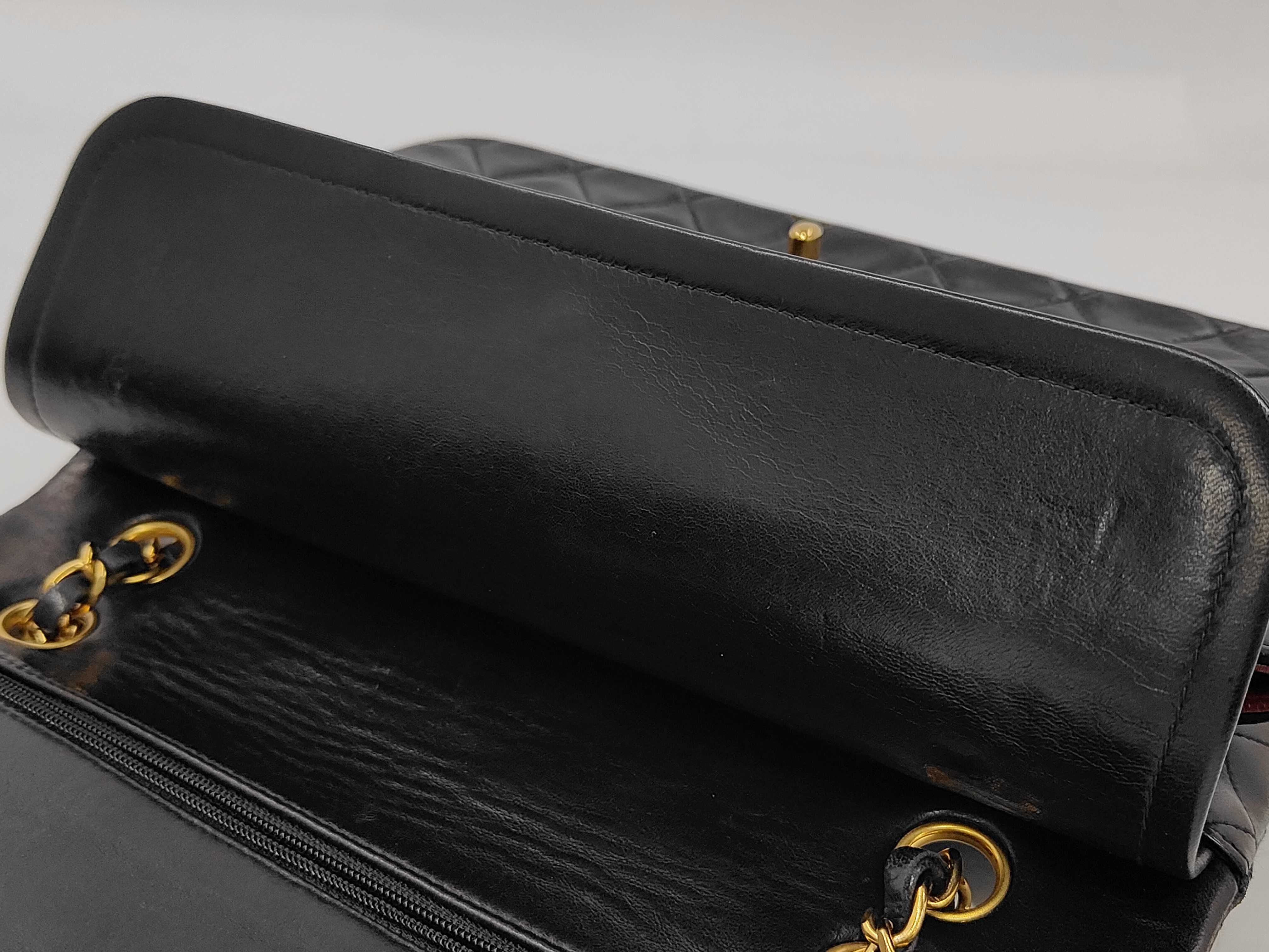 Matelassé 25W Flap Double Chain Lambskin Shoulder Bag — view 12