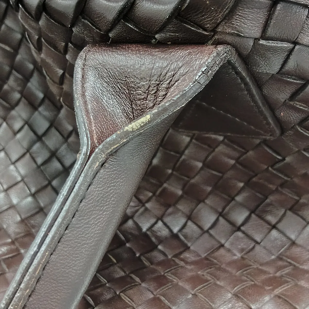 Intrecciato Cabas PM Leather Tote Bag, Brown — view 15
