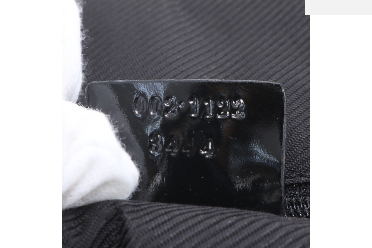 GG Canvas 002 1122 Leather Tote Bag — view 9