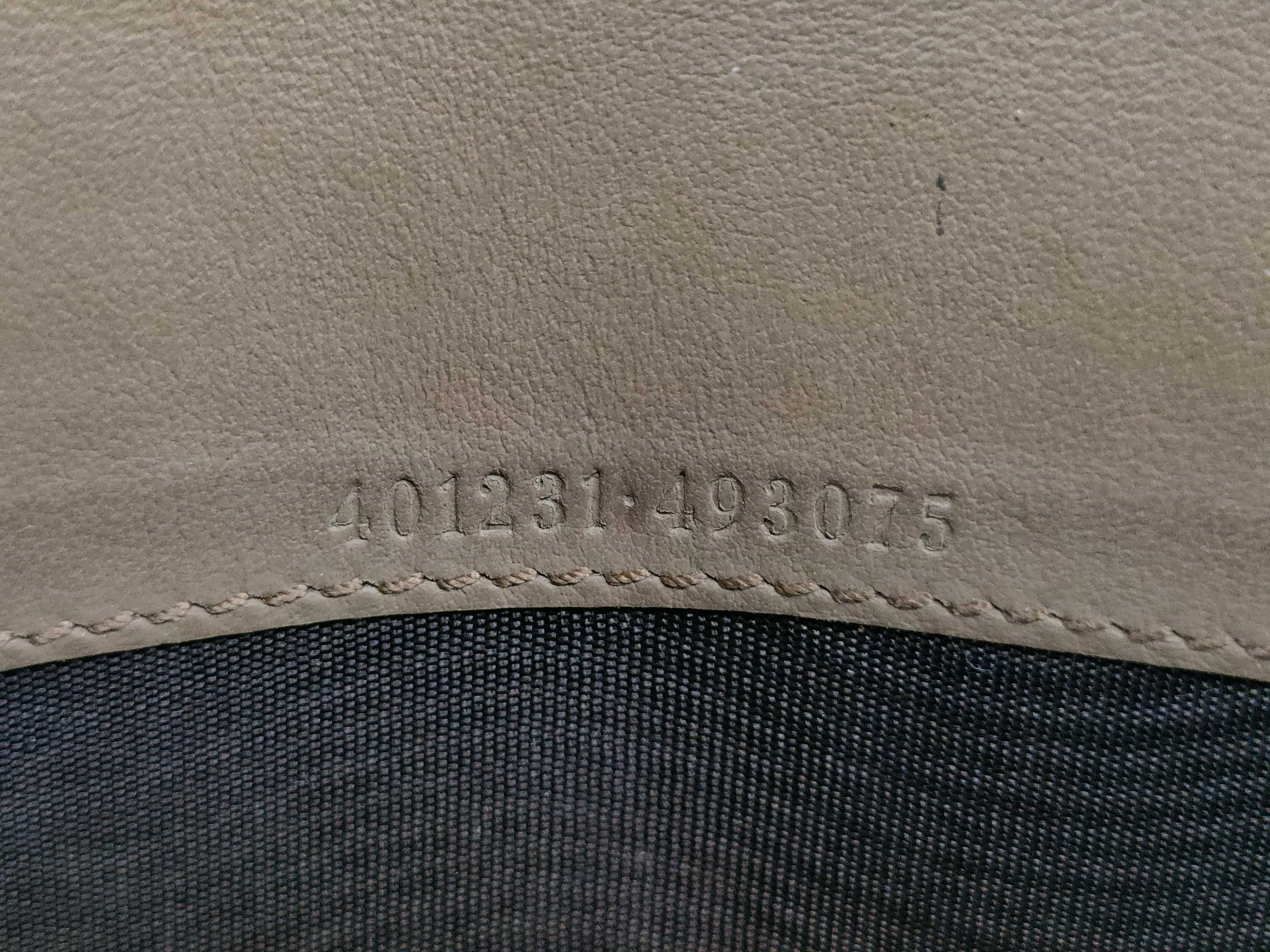 GG Supreme Chain Shoulder Bag — view 15