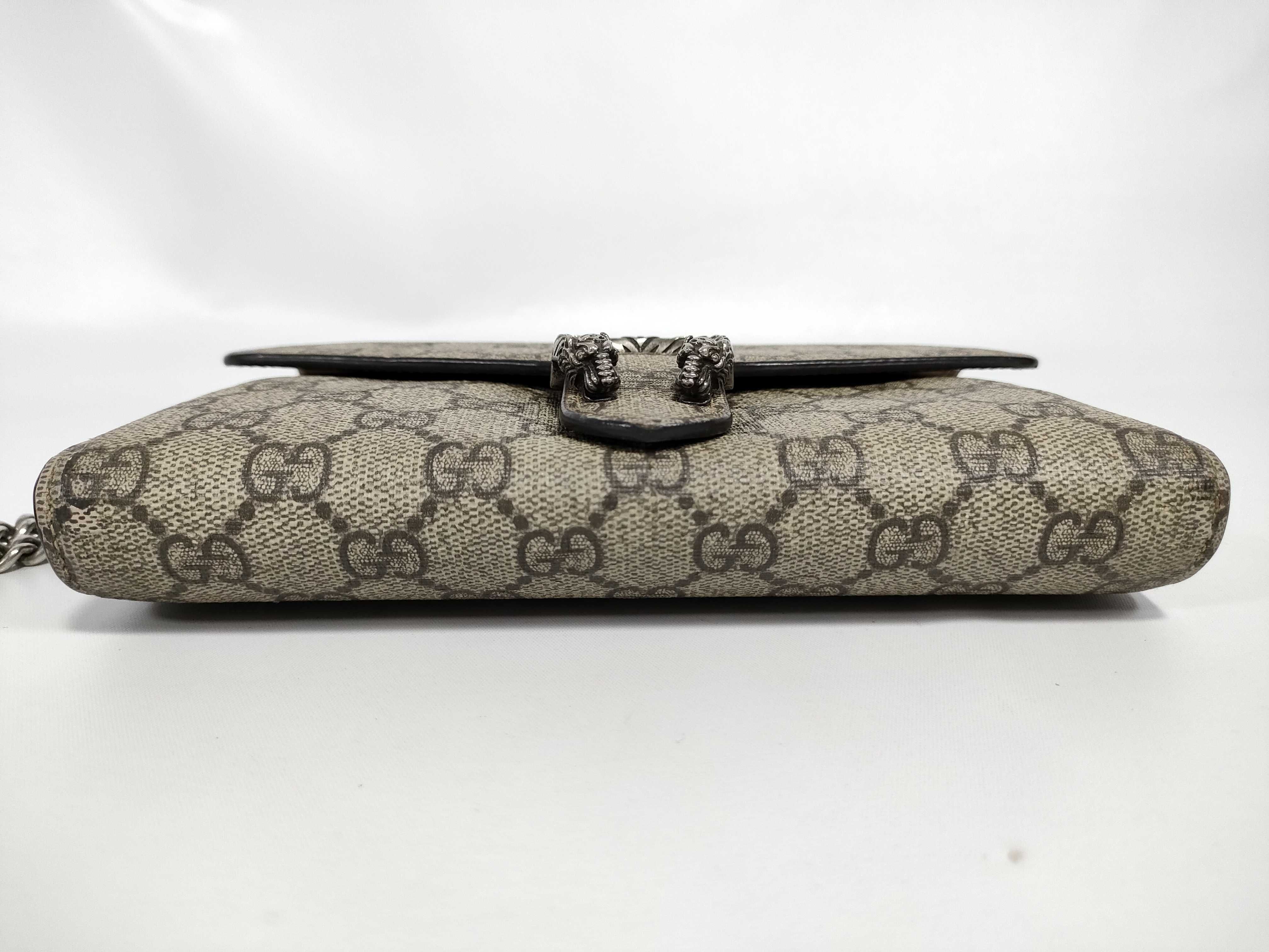 GG Supreme Chain Shoulder Bag — view 7