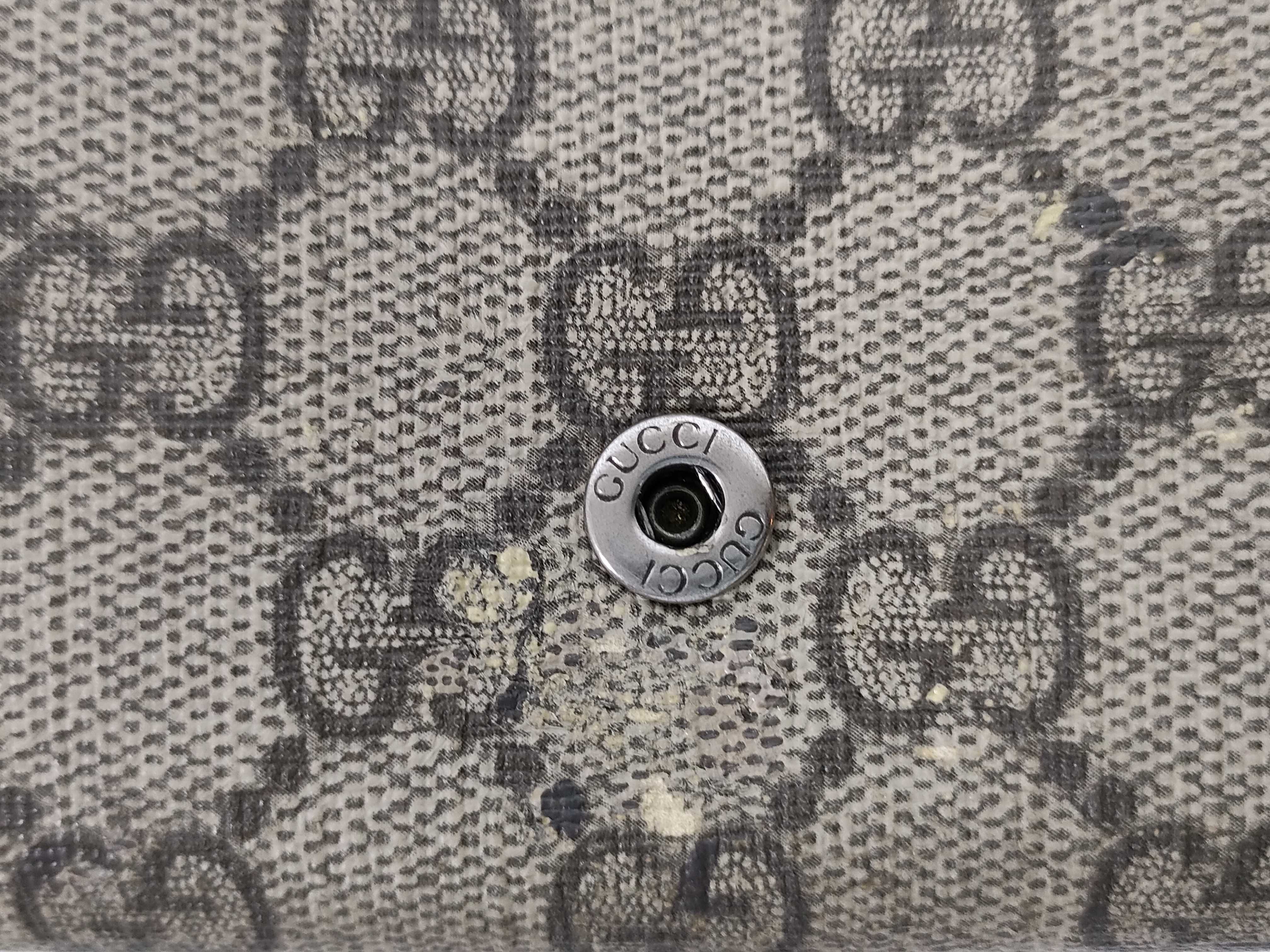 GG Supreme Chain Shoulder Bag — view 9