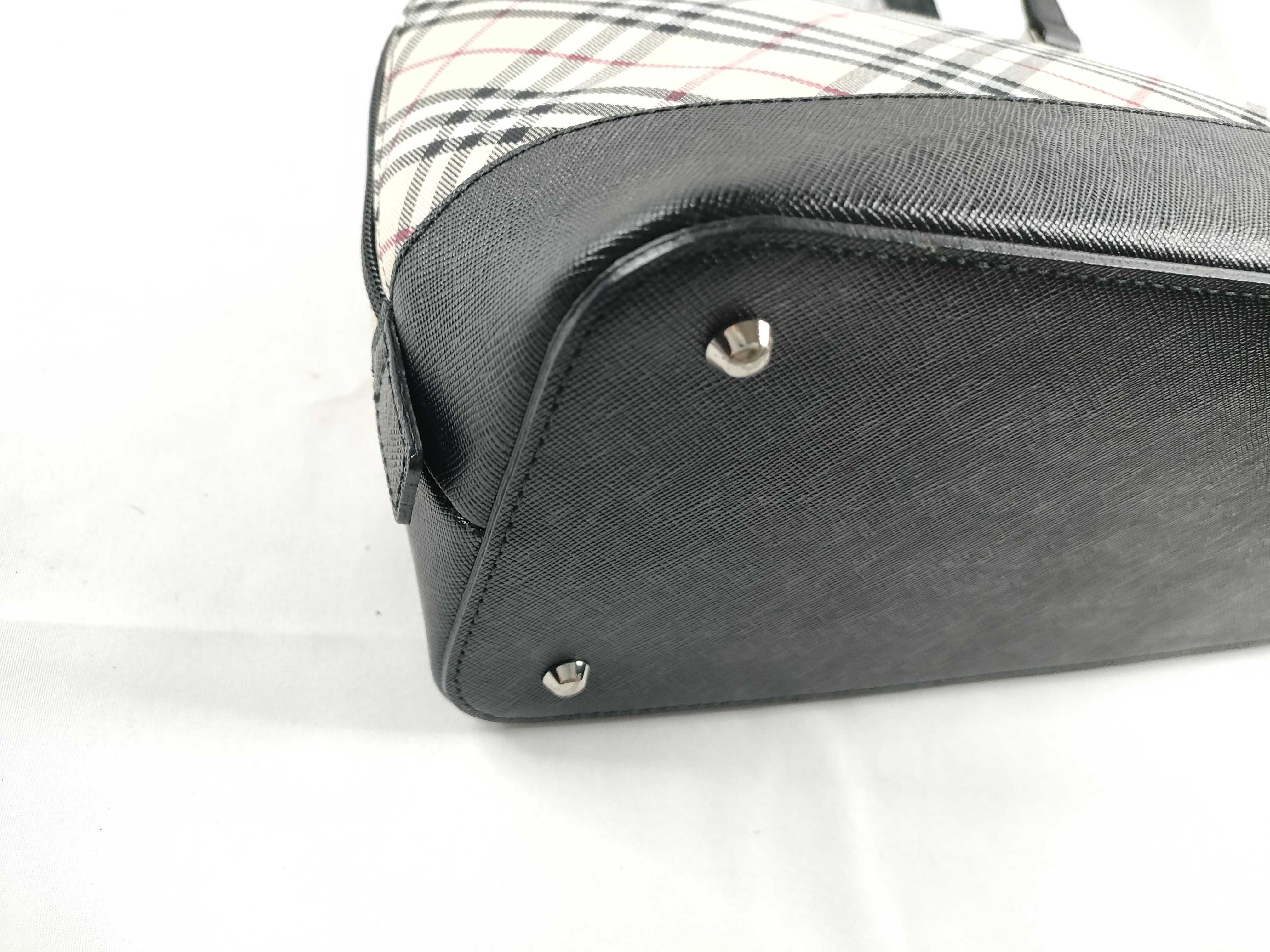 handbag — view 3