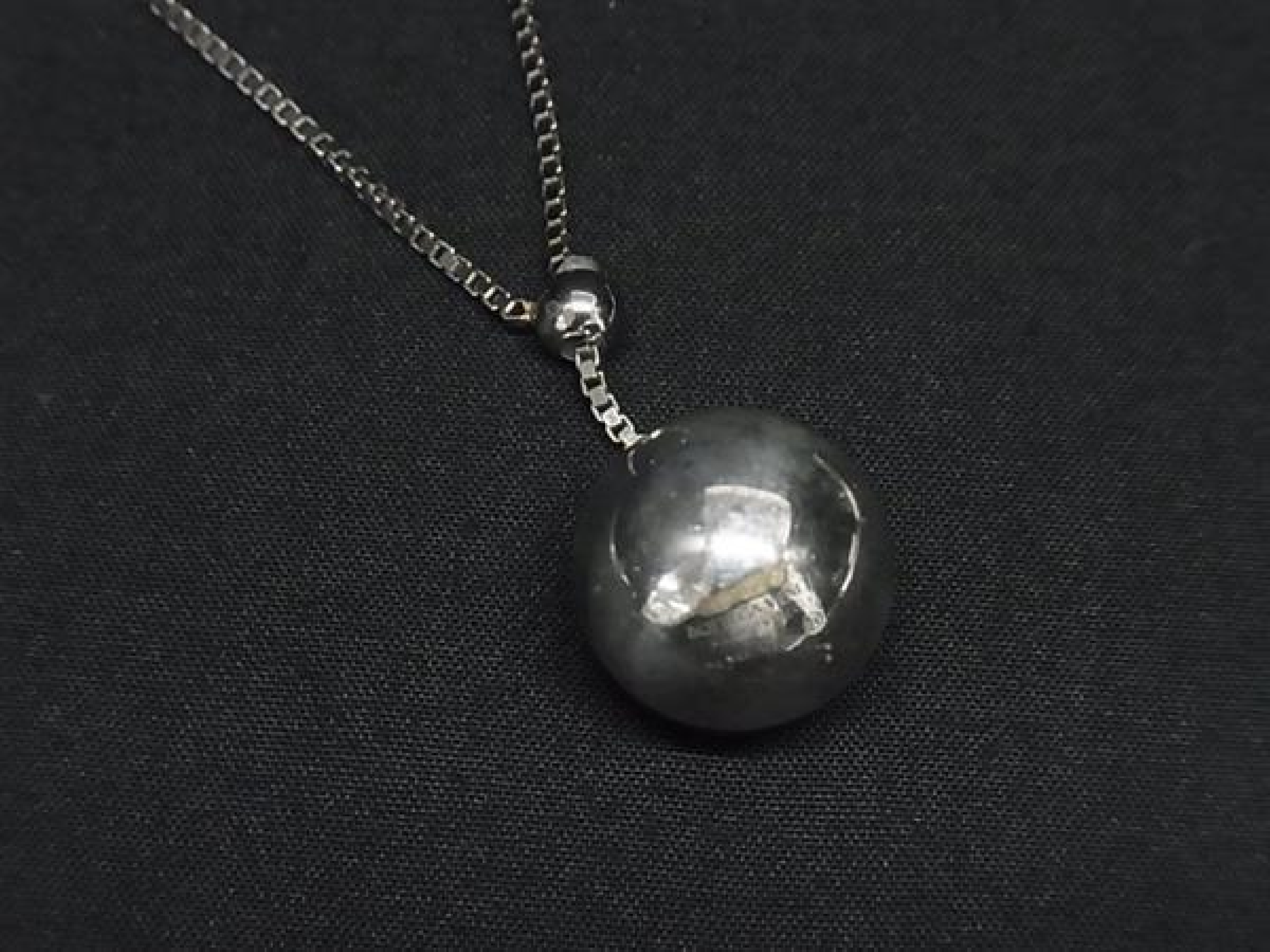SV925 Long Pendant Necklace, Silver Tone, for Women and Men (BR4945) — view 2