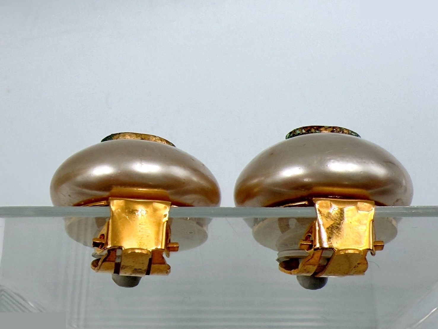 Coco F Pearl Earrings 23 — view 7