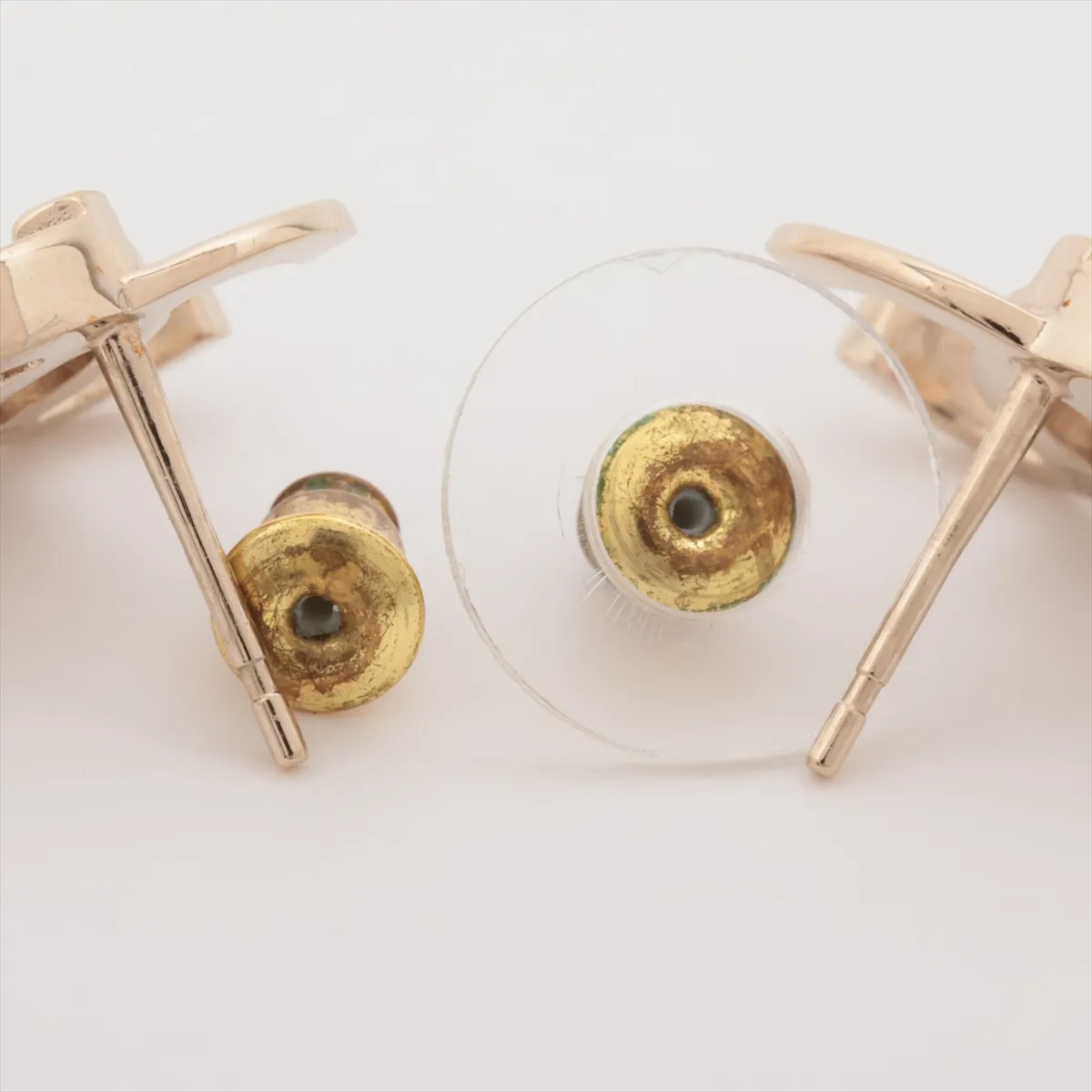 Coco Mark B21A Earrings (Pair) GP x Rhinestone Gold. — view 4