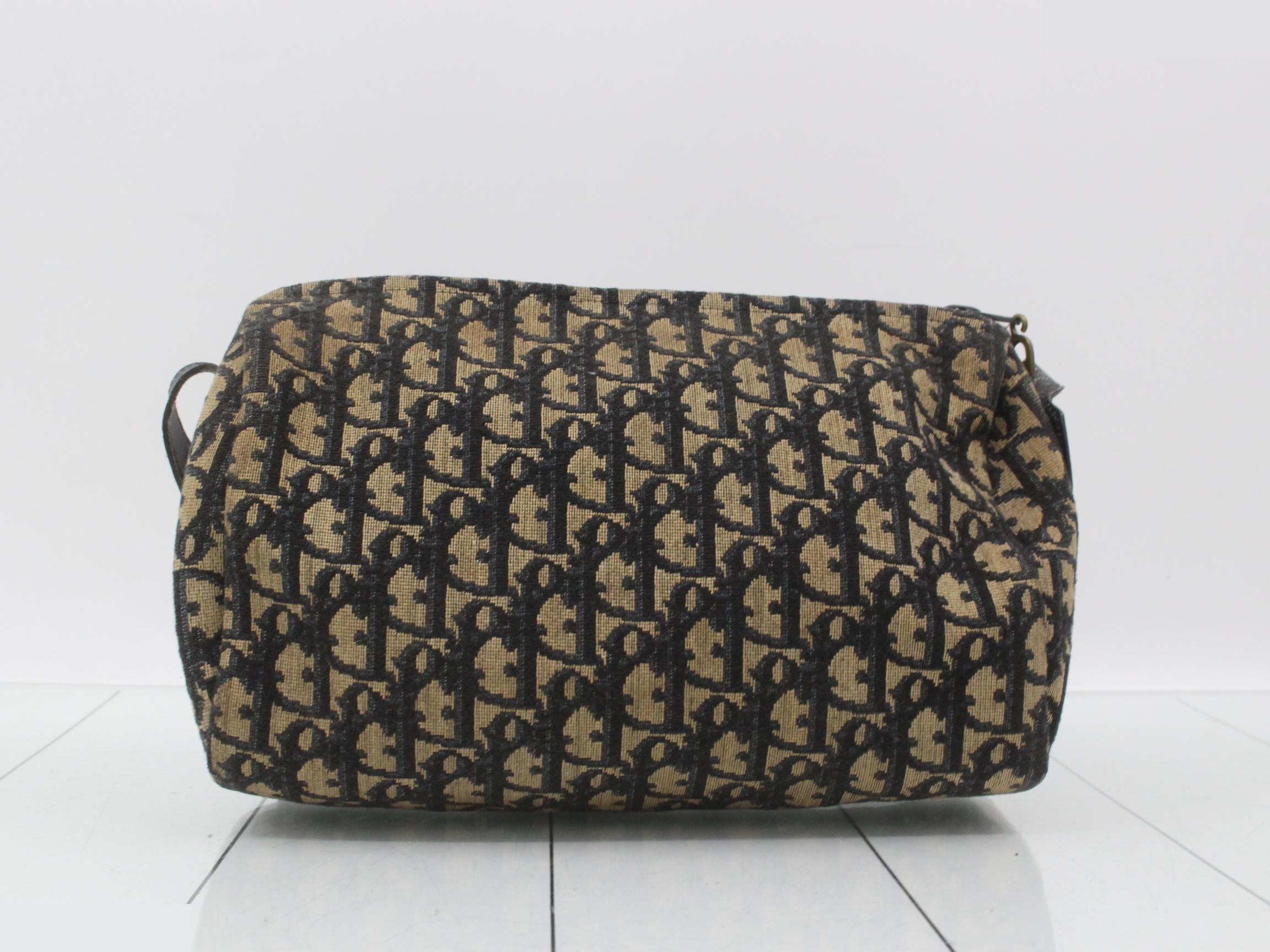 Trotter Canvas Shoulder Bag — view 2