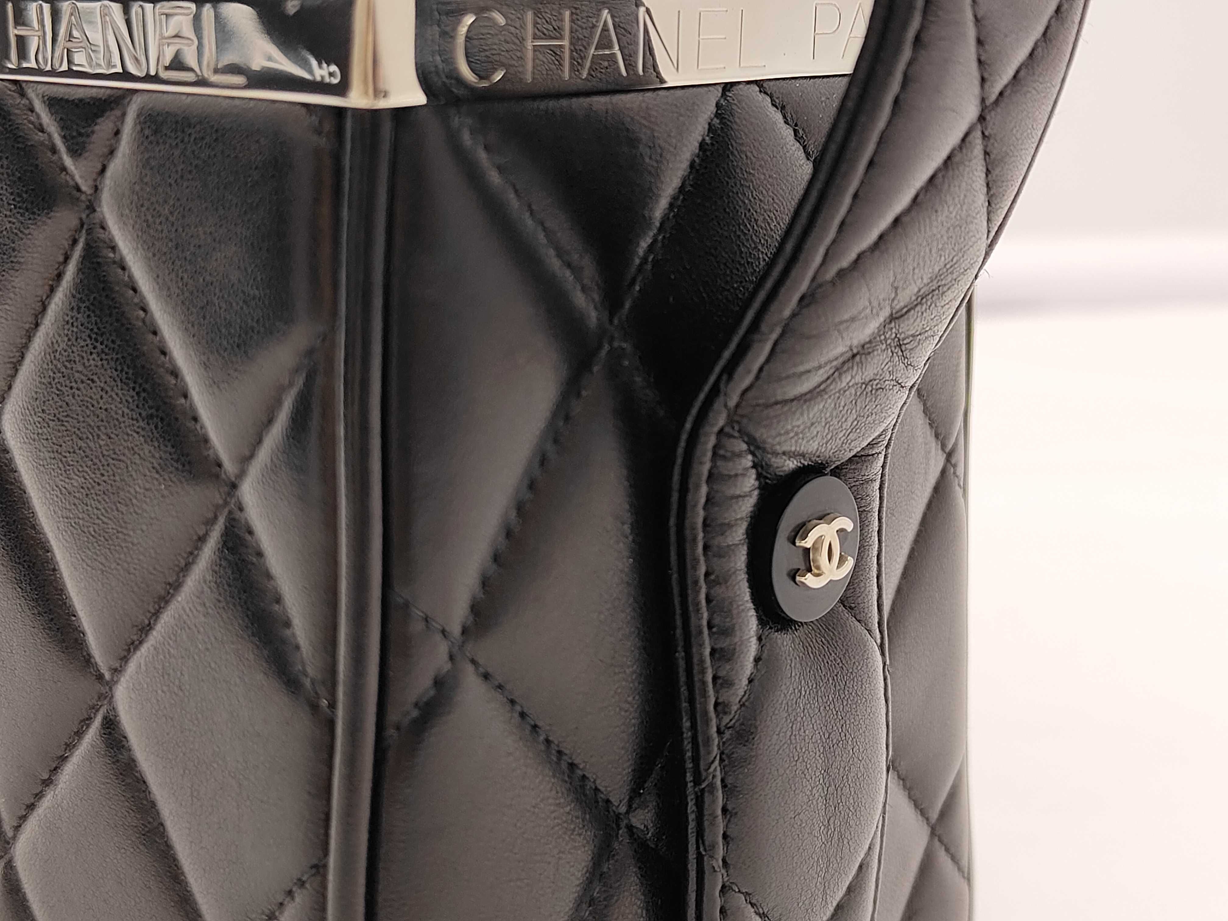 Matelassé Handbag, Black, Series 4 — view 5