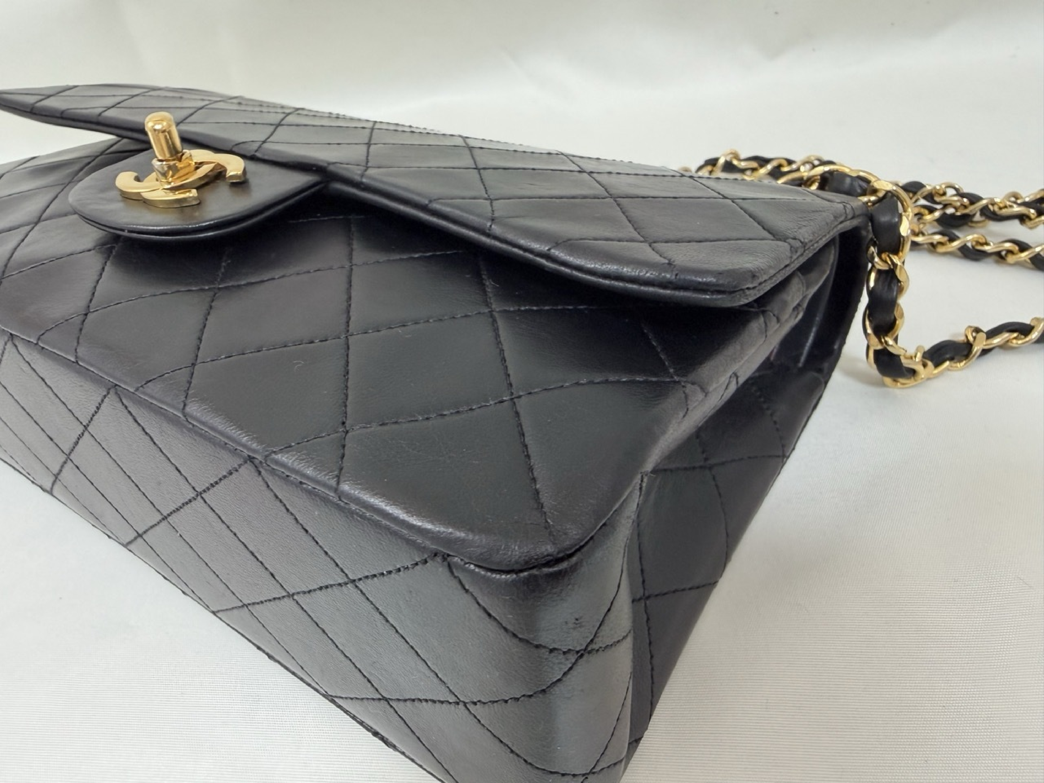 Matelassé Double Flap Shoulder Bag (Black, Series 0) — view 4