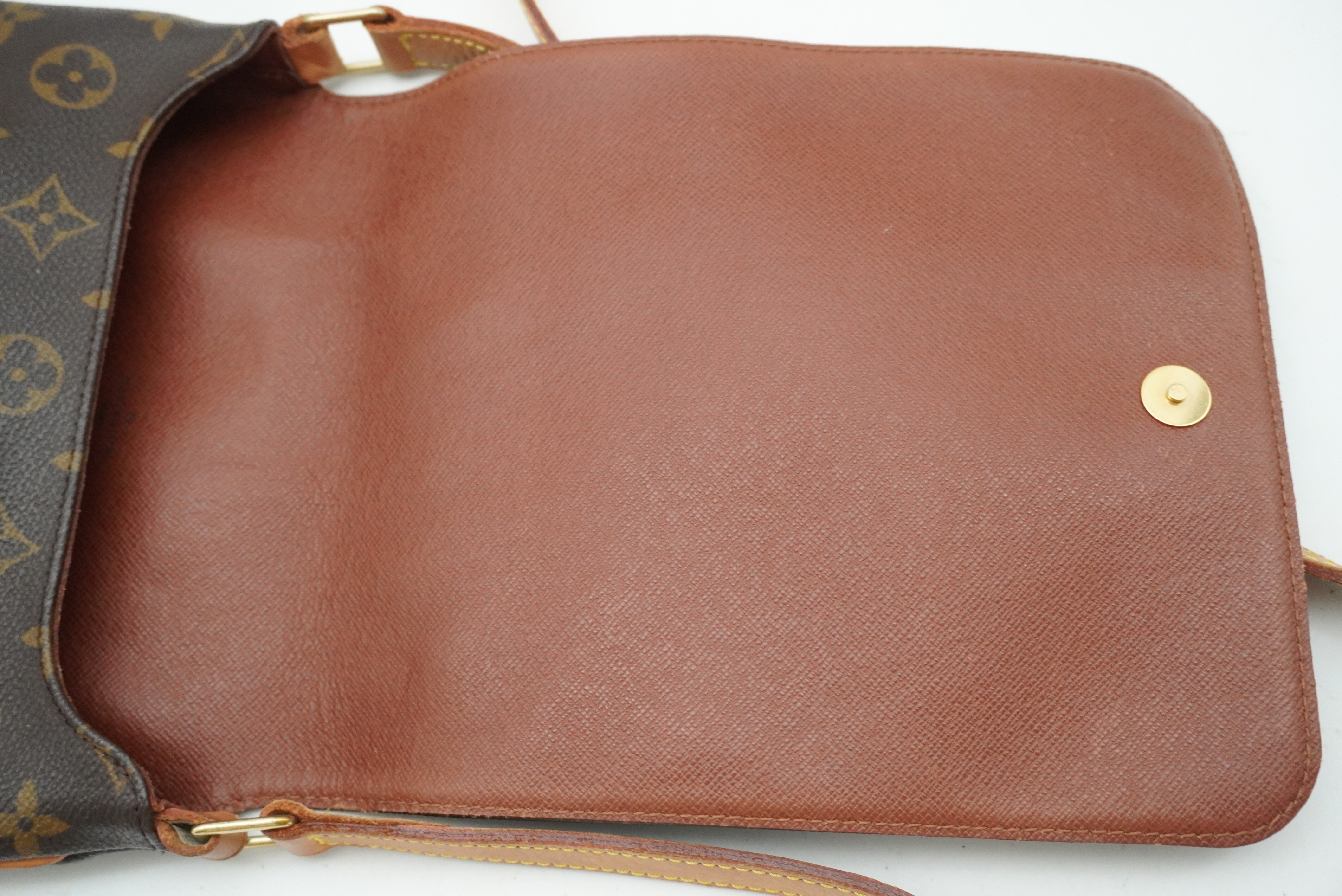 Monogram Musette Salsa M51258 Shoulder Bag — view 11
