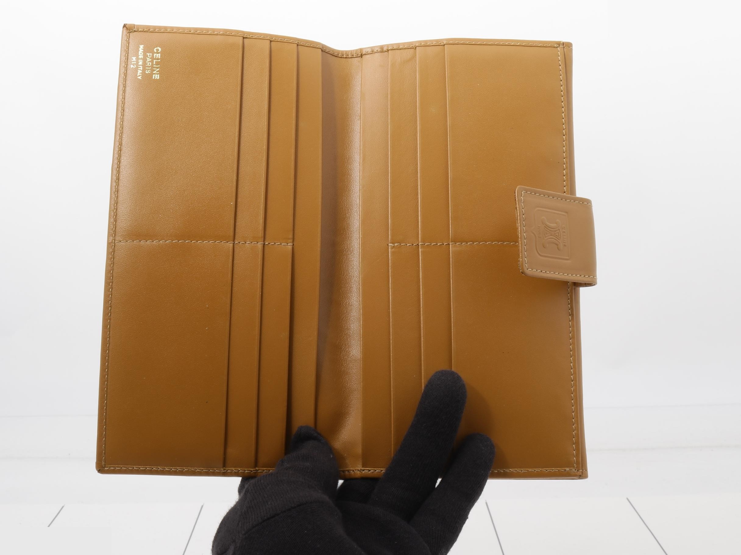 Bi-fold long wallet, Macadam pattern, PVC canvas and leather, brown. — view 4
