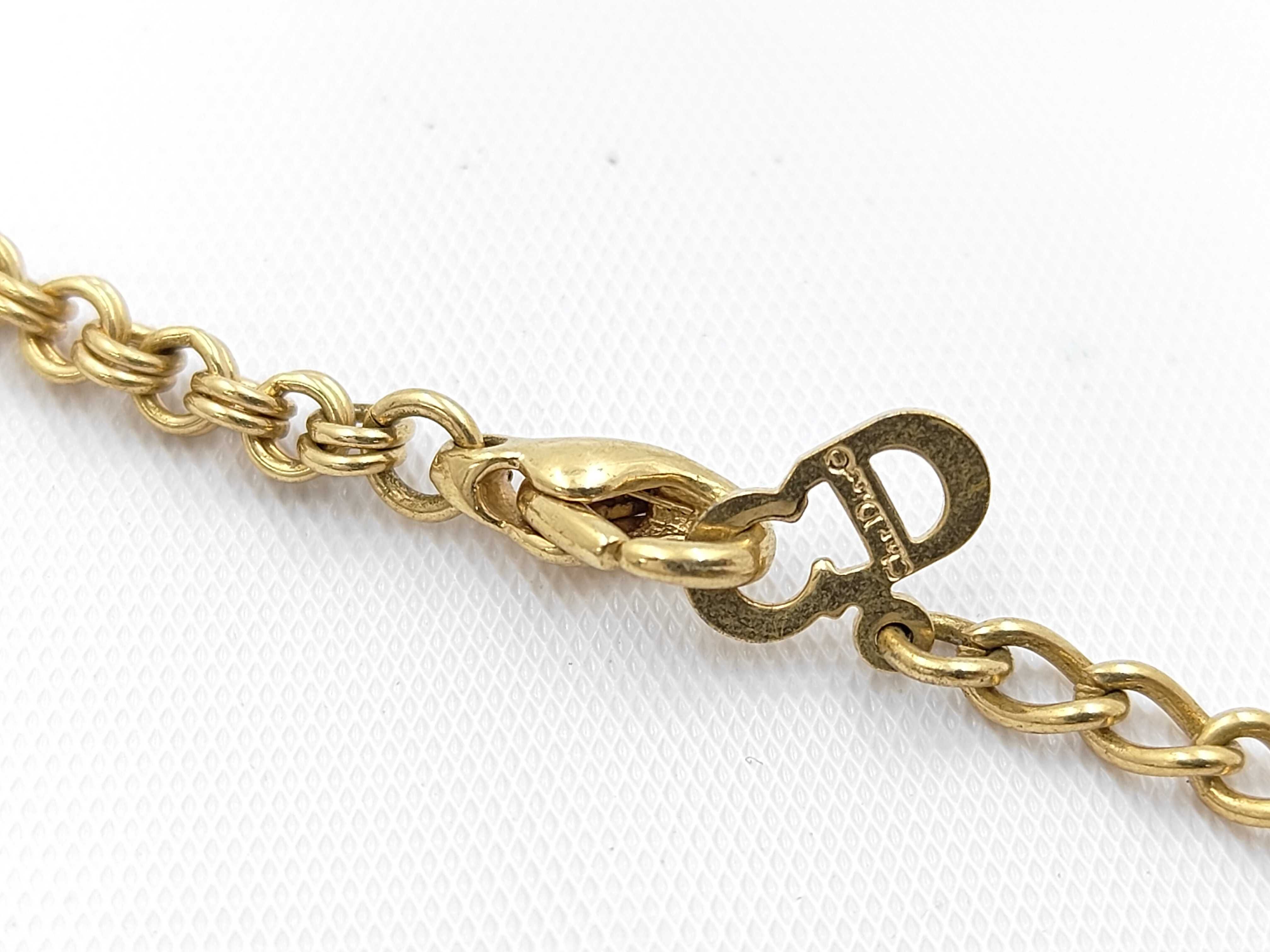 necklace — view 4