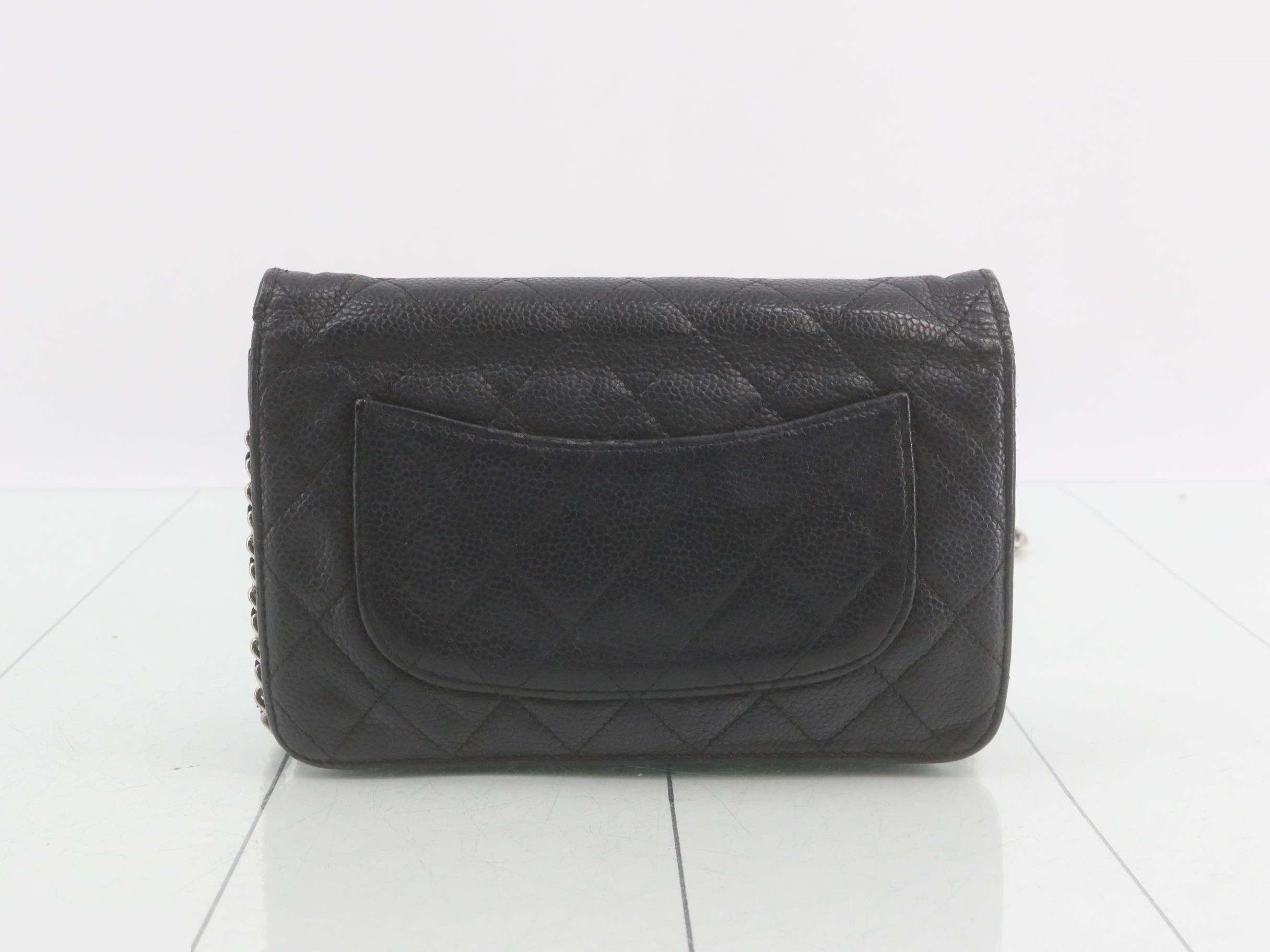Matelassé Chain Wallet — view 2
