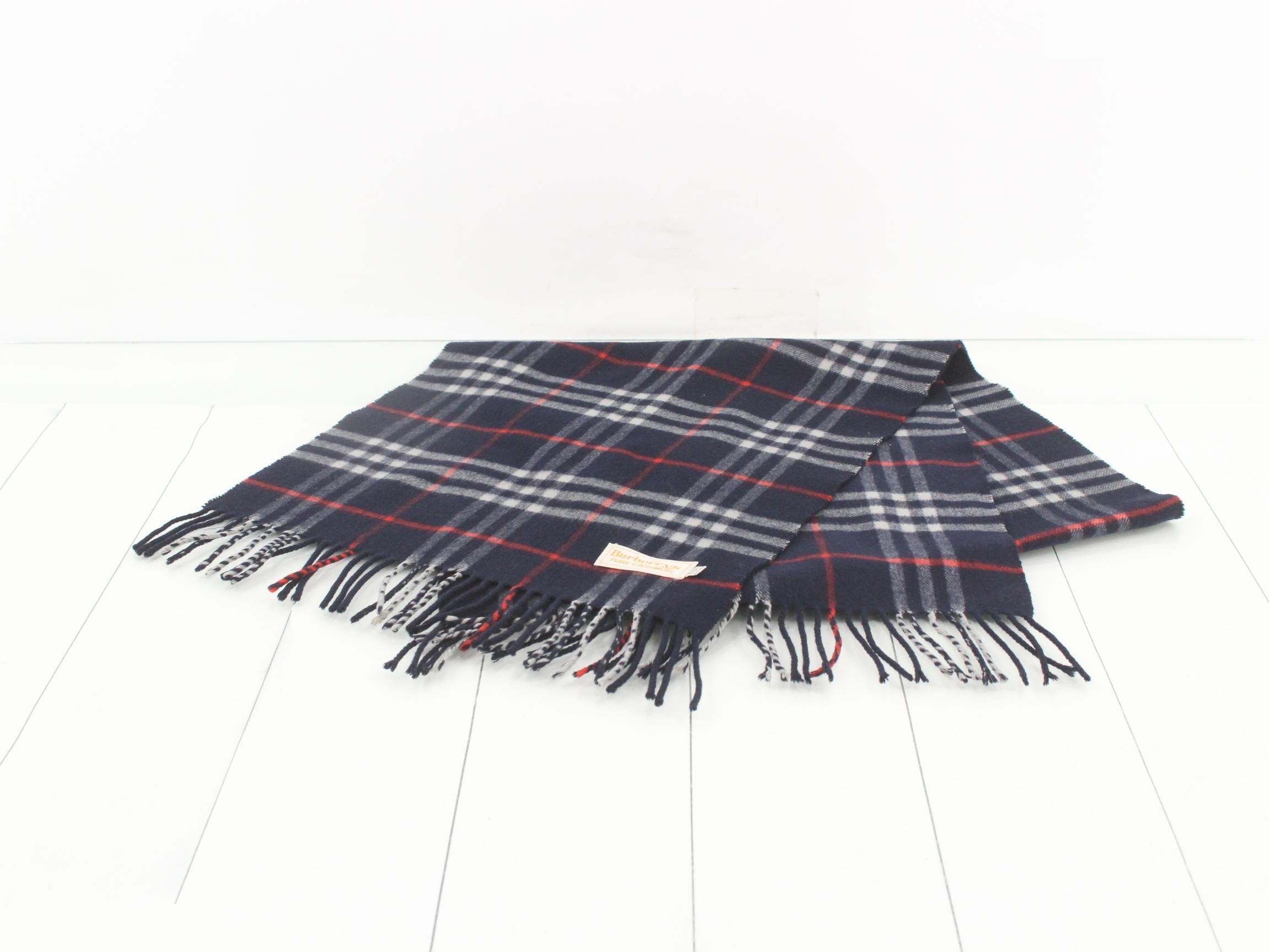 muffler — view 2